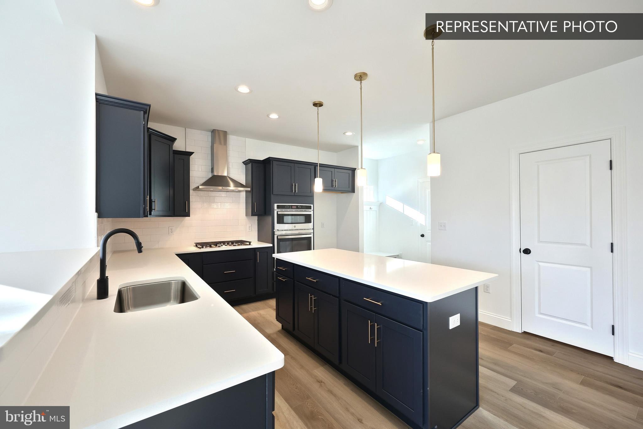 SUMMIT RIDGE - Residential