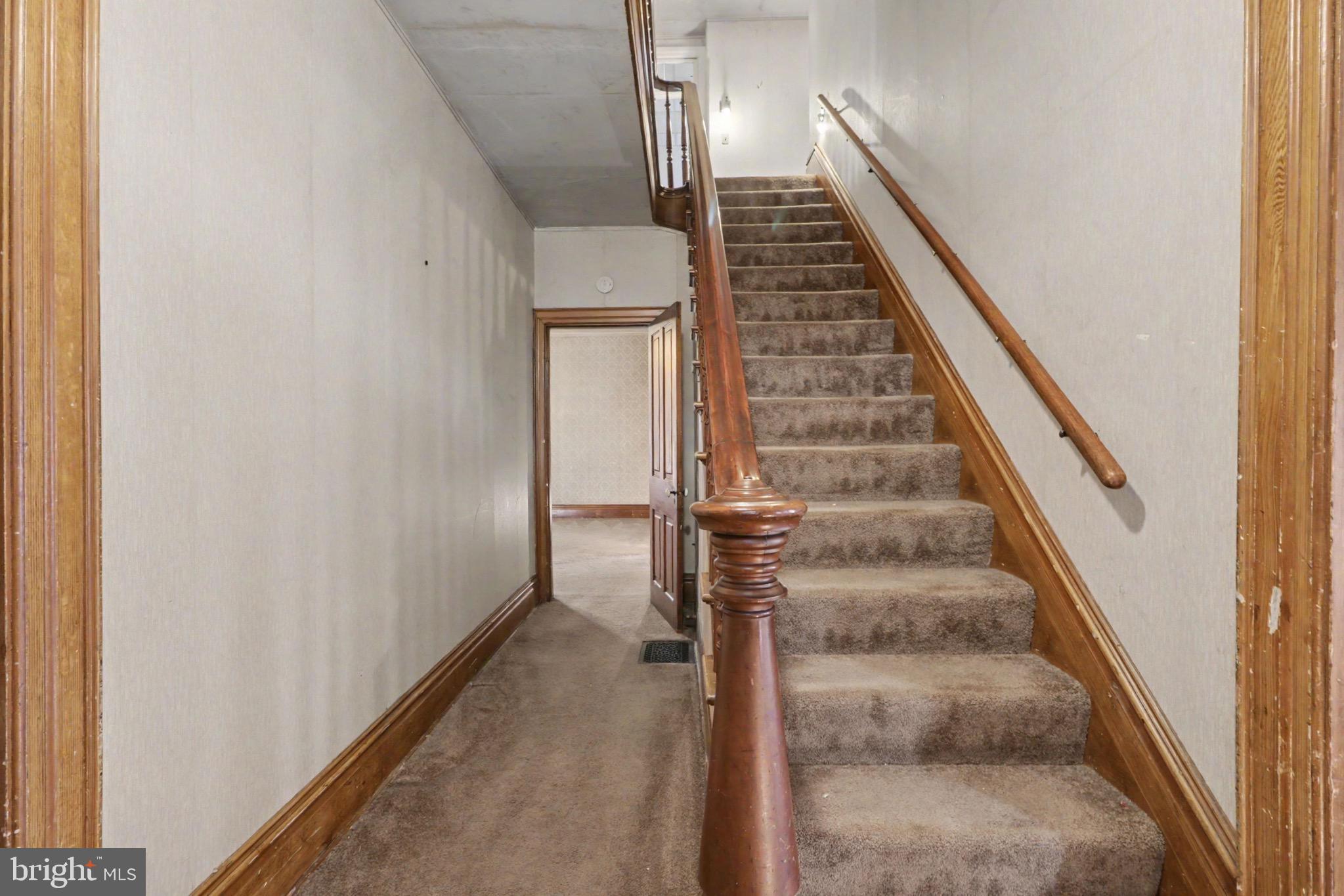 326 MULBERRY STREET