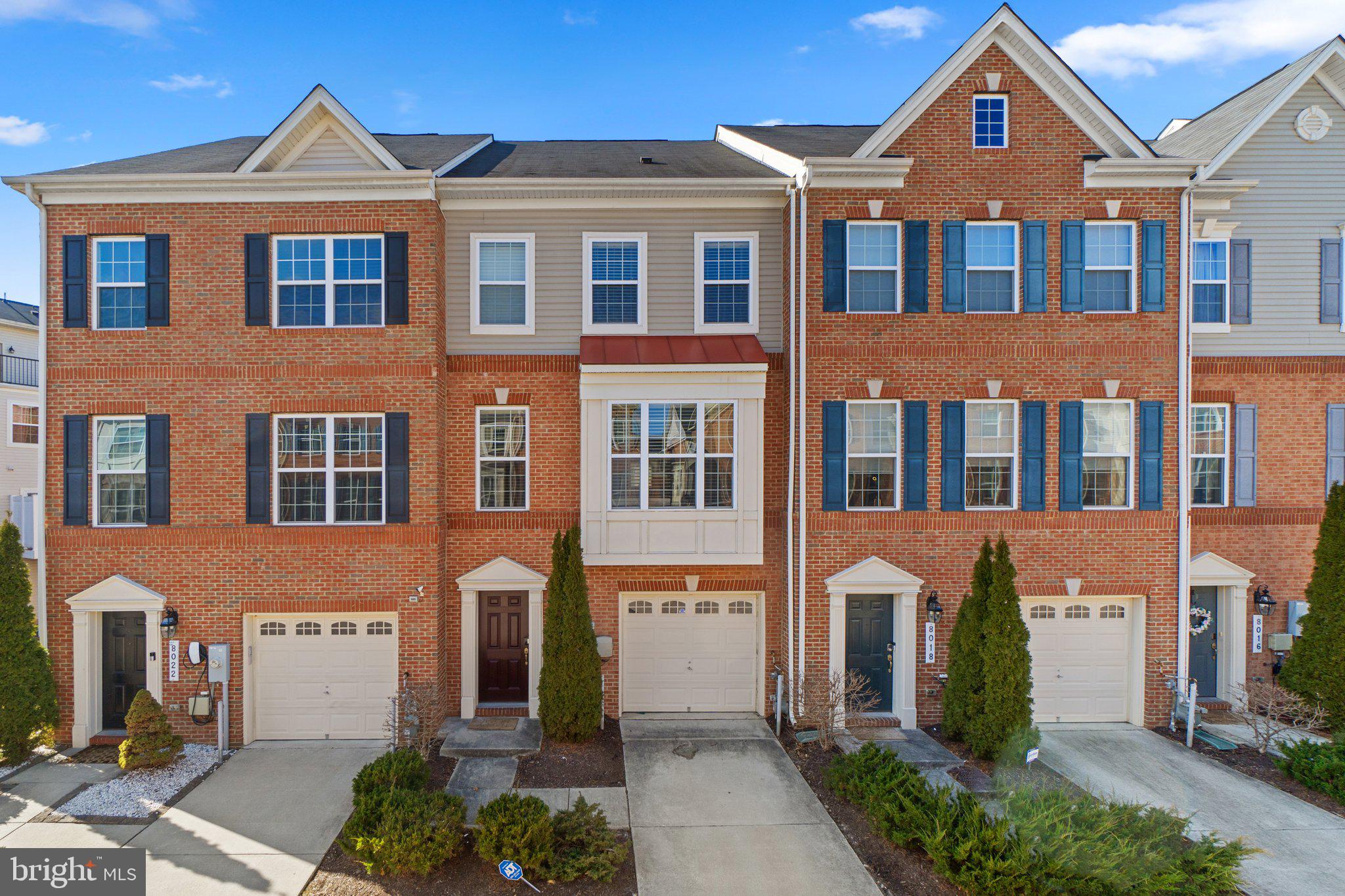 BLUE STREAM - Residential Lease