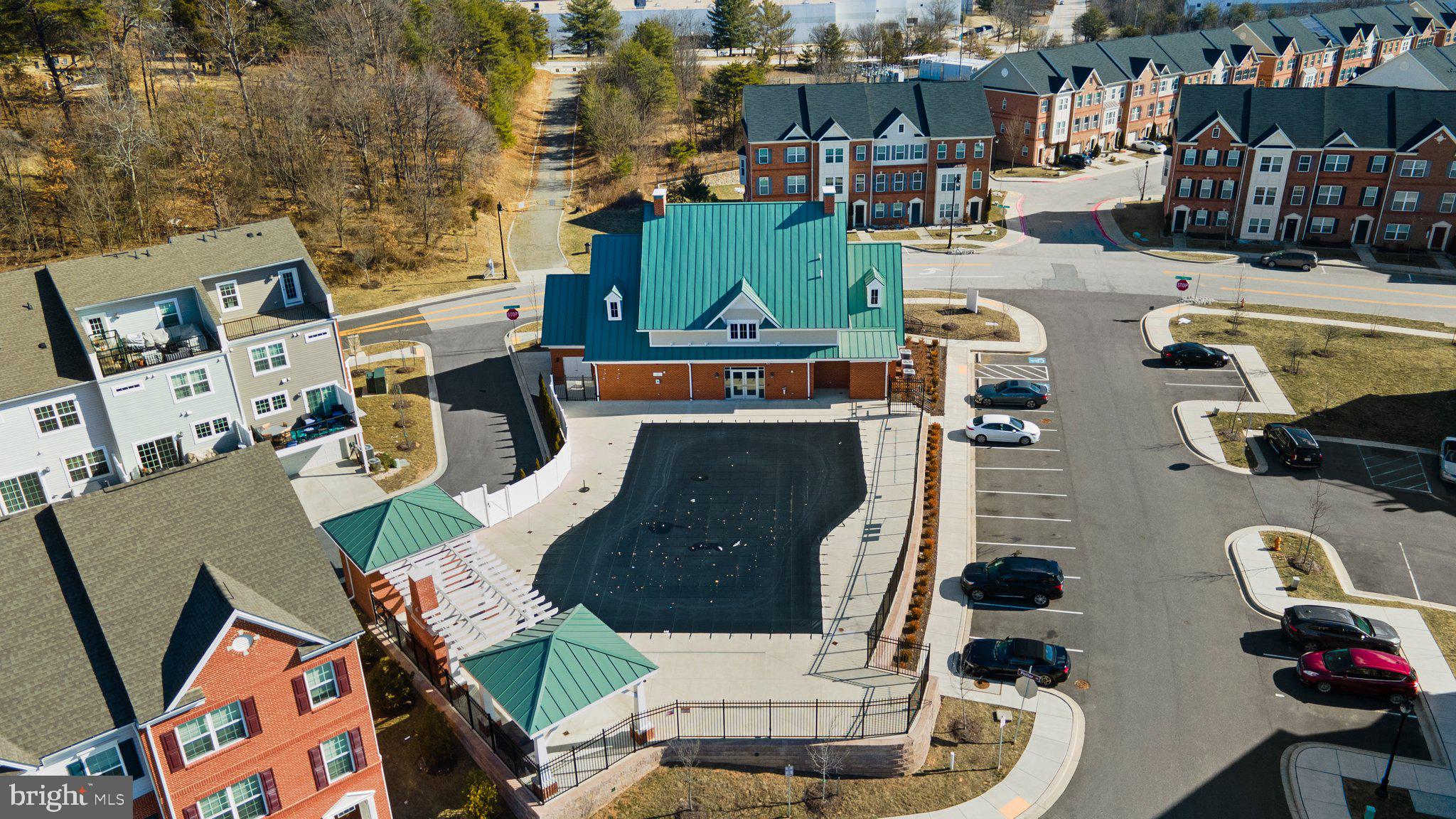 BLUE STREAM - Residential Lease