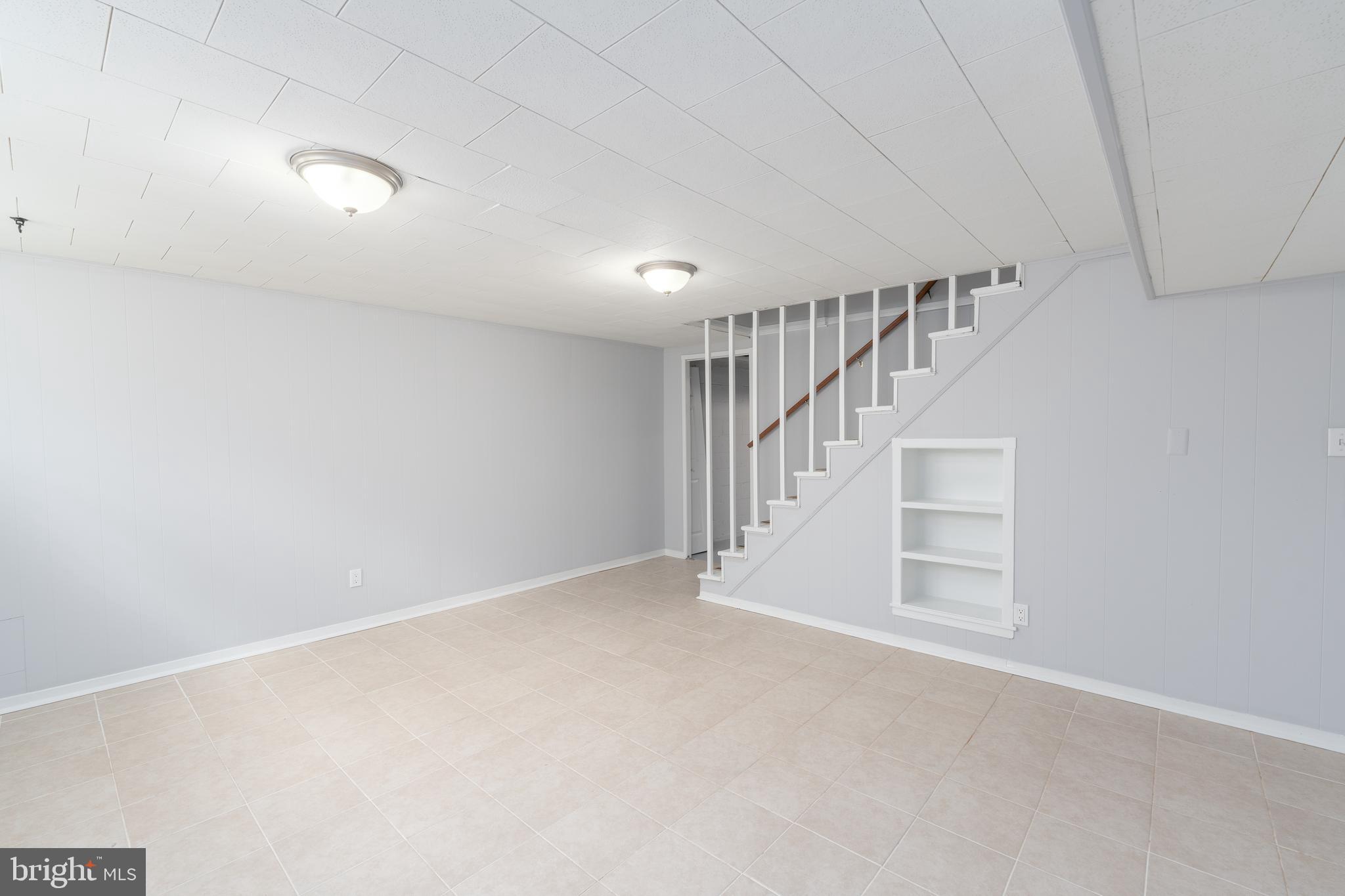 GWYNN OAK SUMMIT - Residential Lease