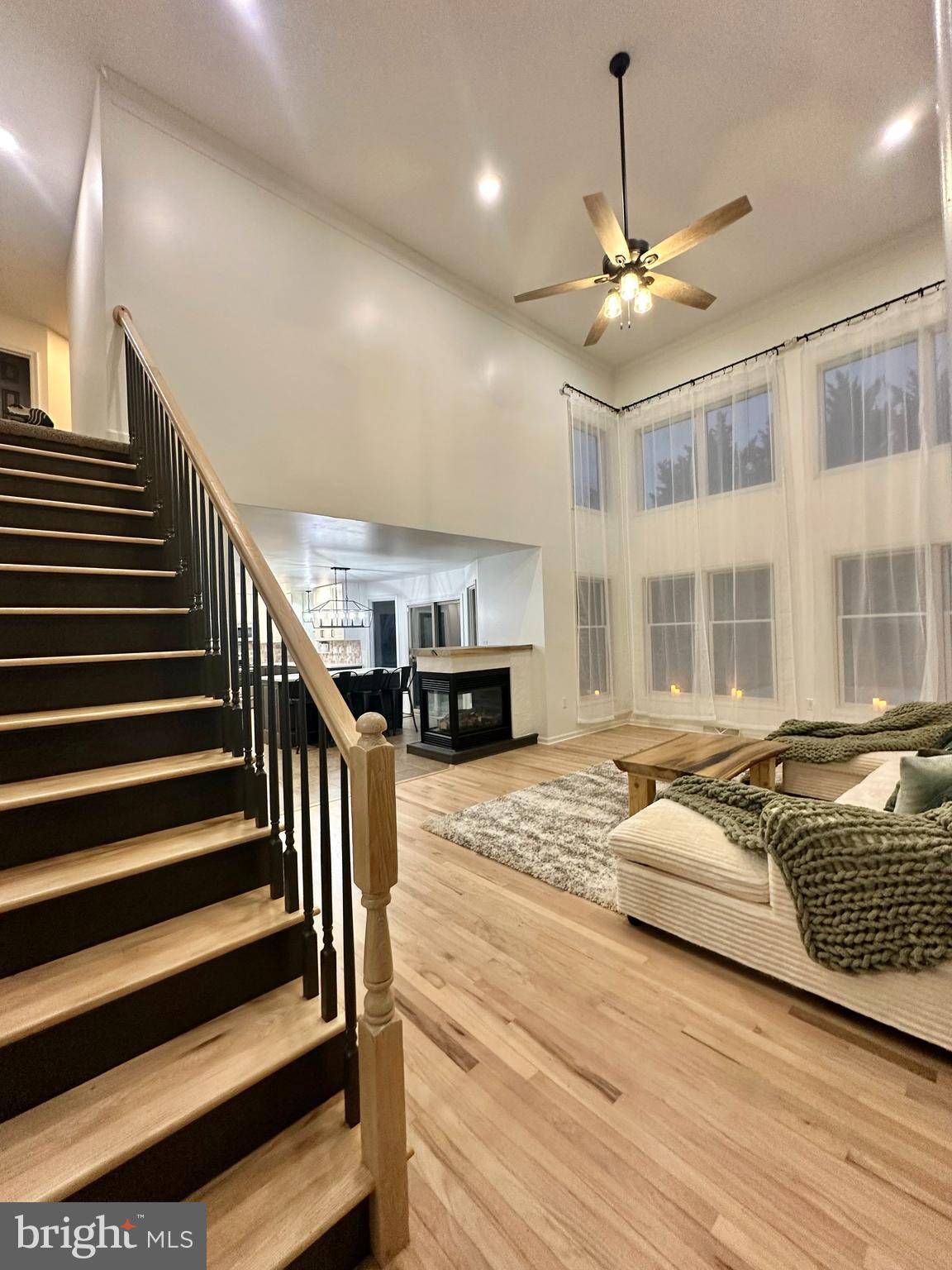 PENN NATIONAL ESTATES - Residential