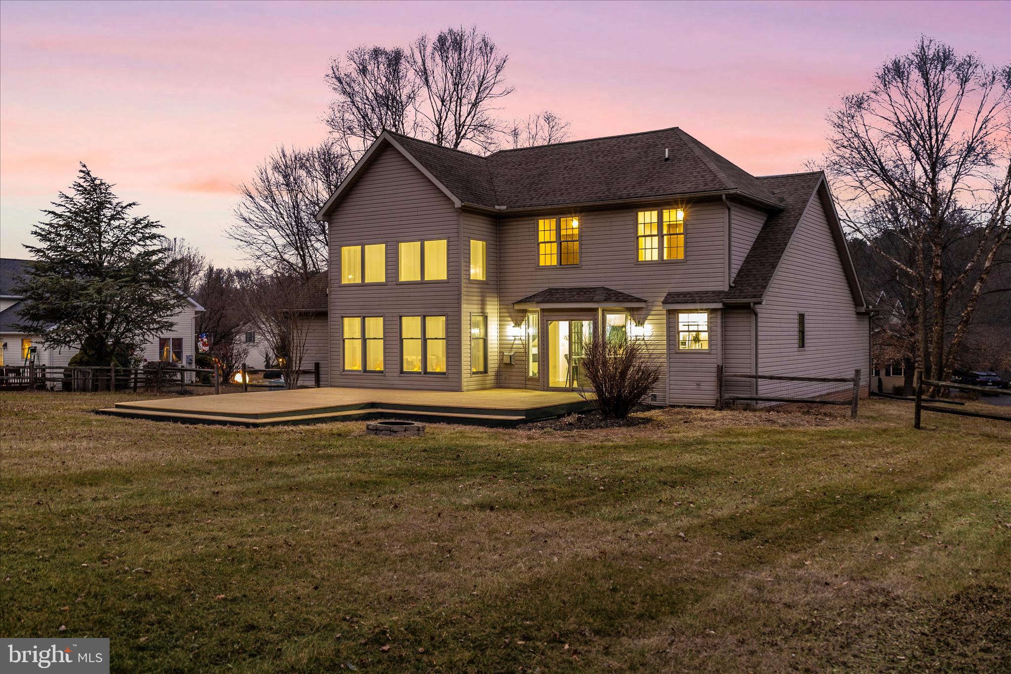 PENN NATIONAL ESTATES - Residential