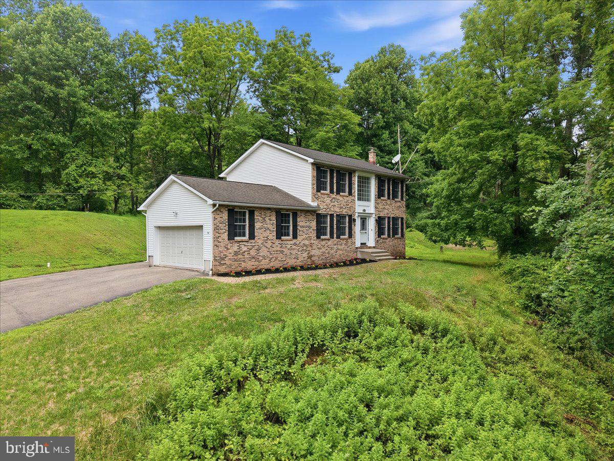 112 RED CHERRY LANE