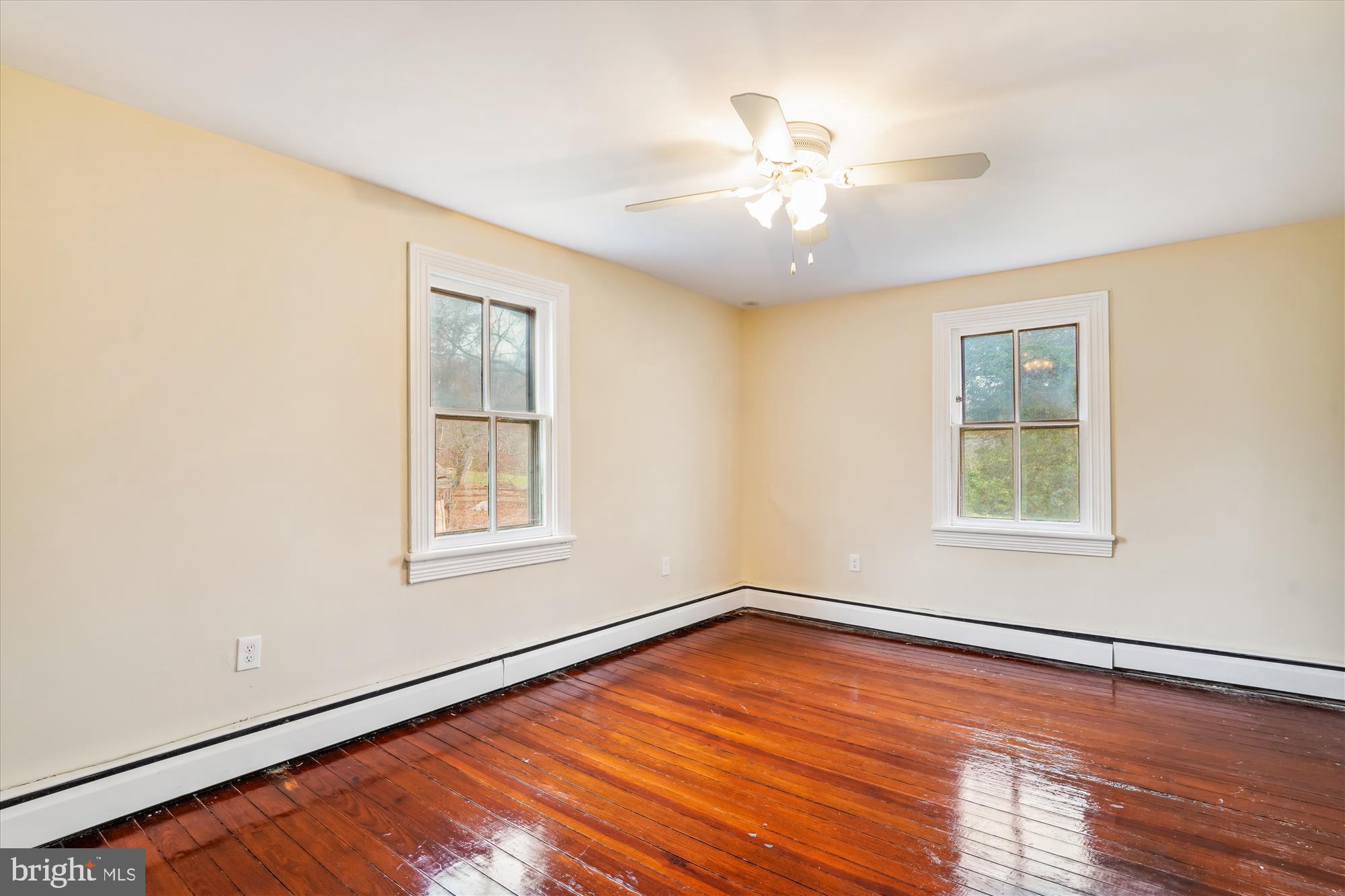 BARNESVILLE OUTSIDE - Residential