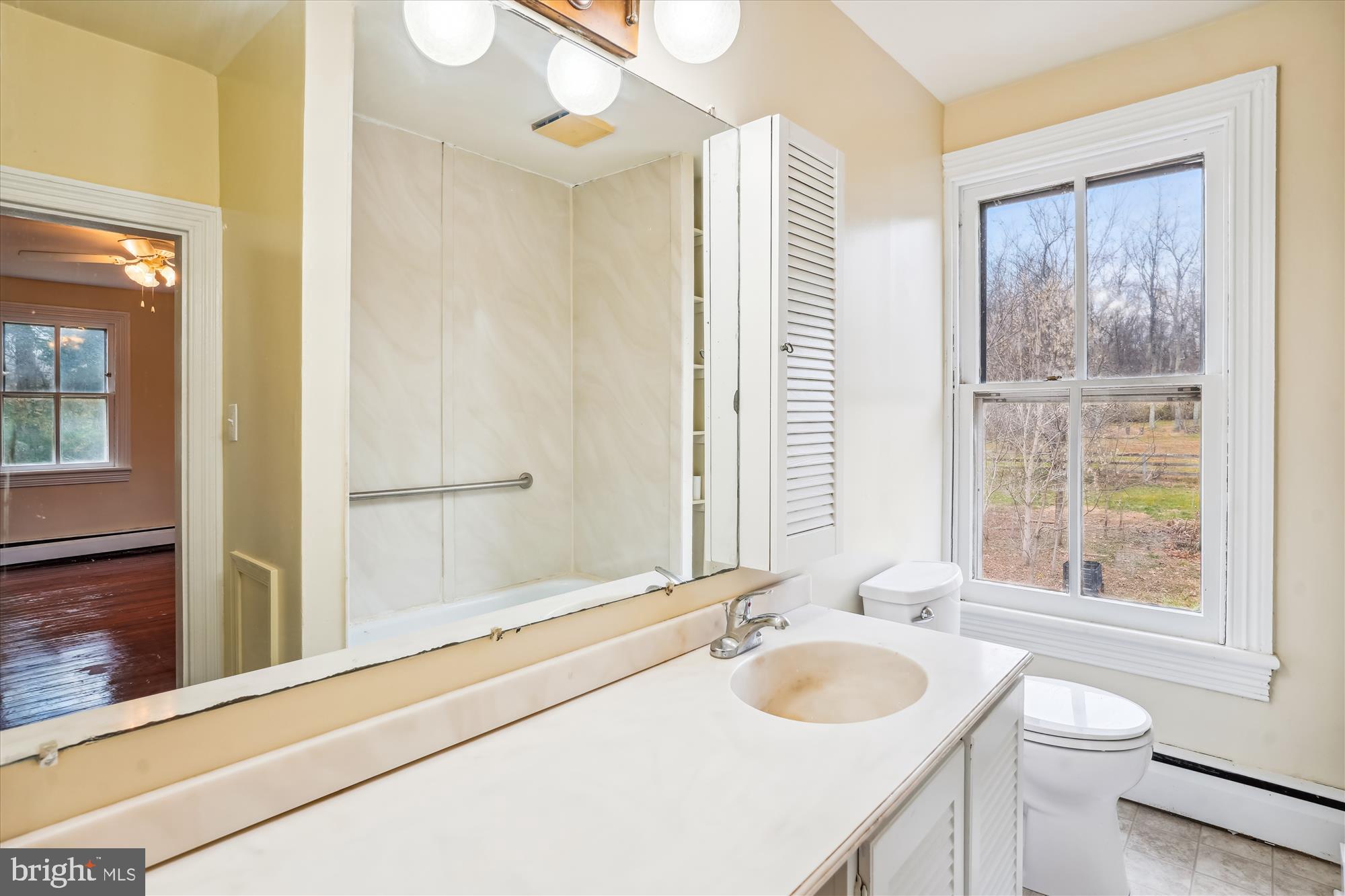 BARNESVILLE OUTSIDE - Residential