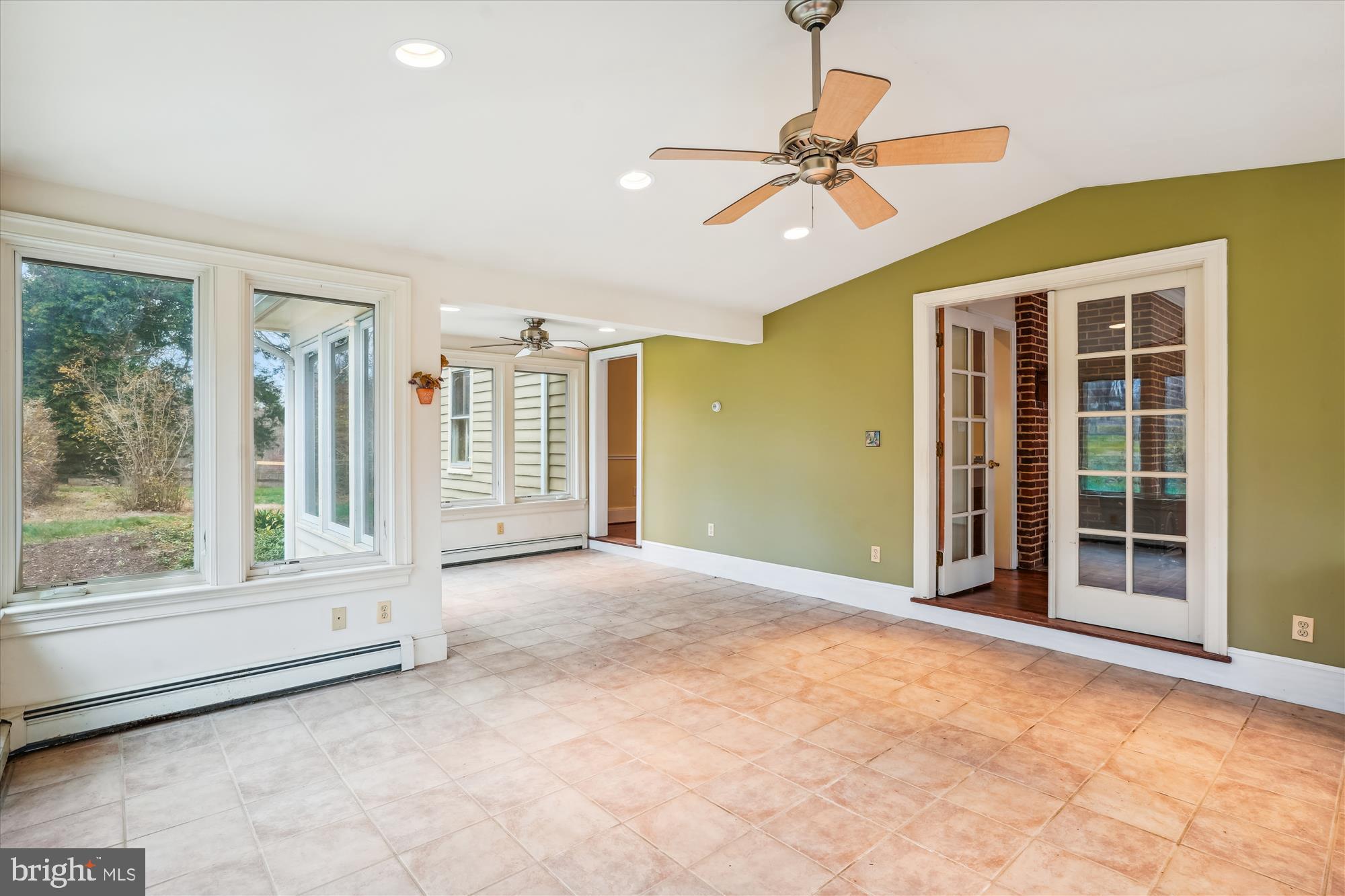 BARNESVILLE OUTSIDE - Residential