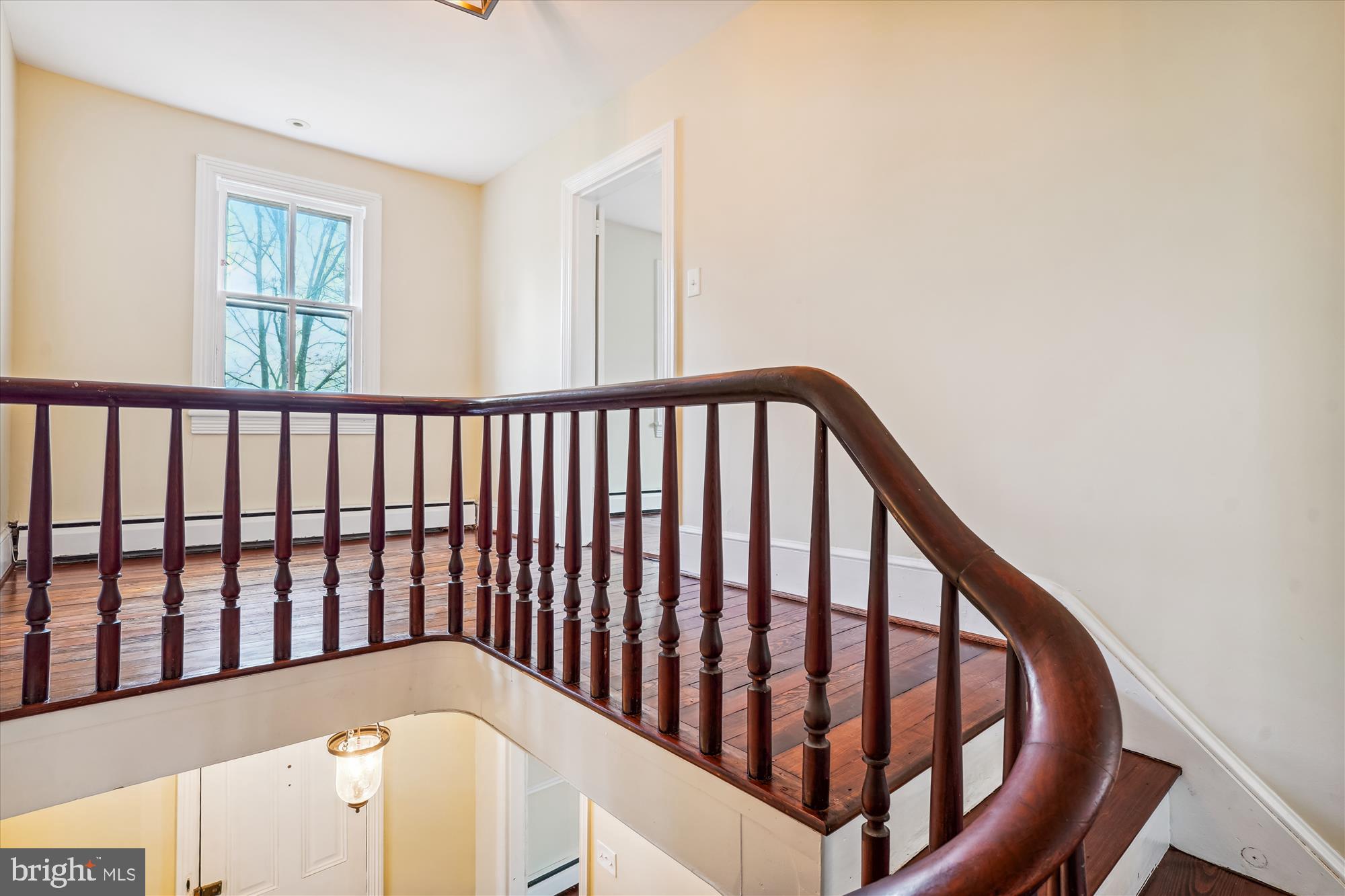 BARNESVILLE OUTSIDE - Residential