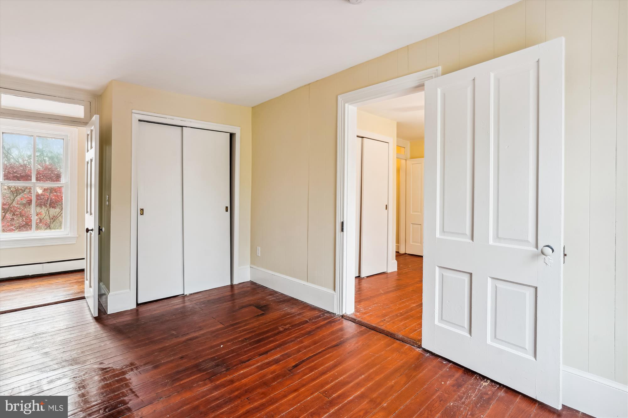 BARNESVILLE OUTSIDE - Residential