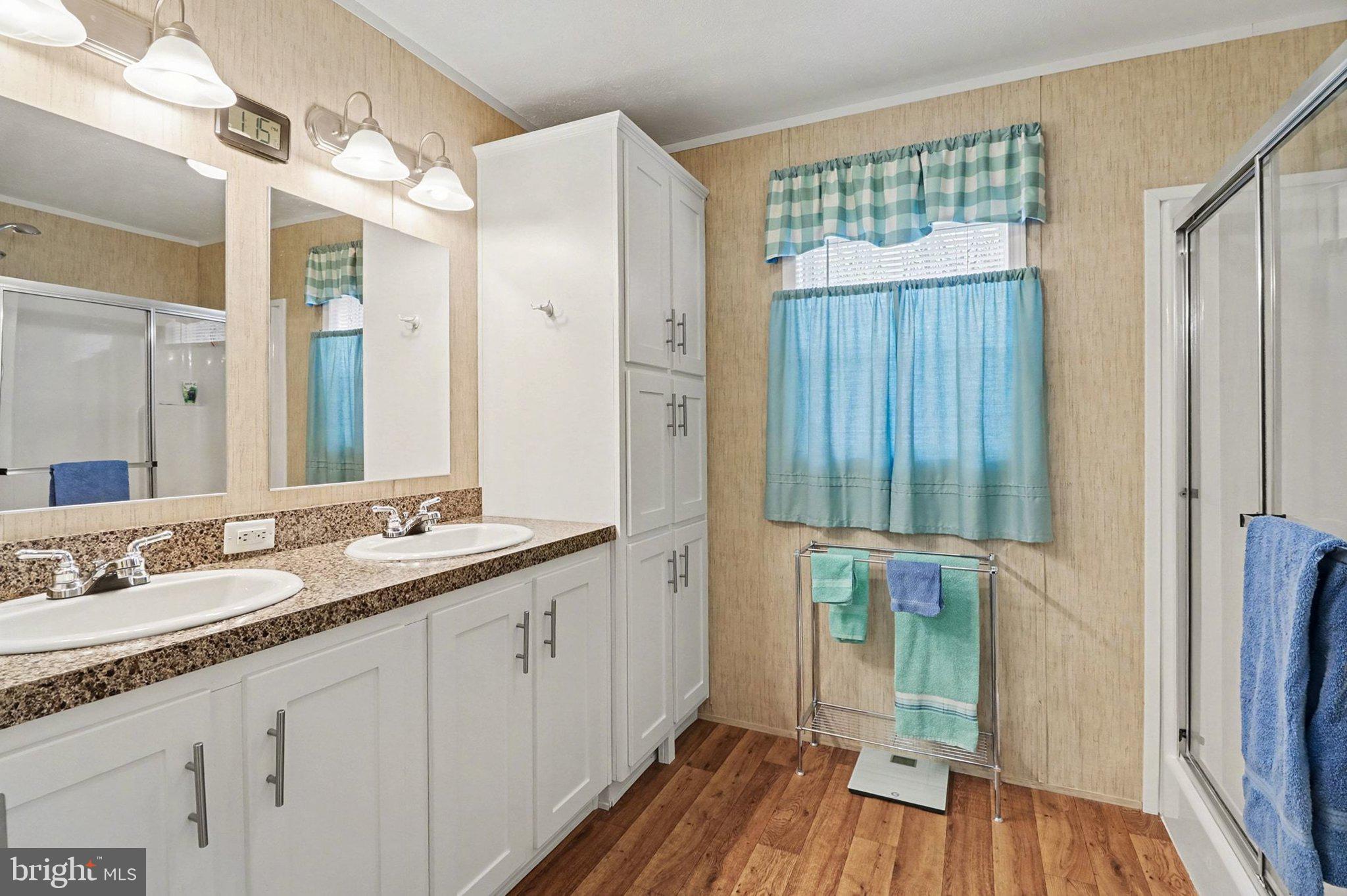 REGENCY SOUTH - Residential