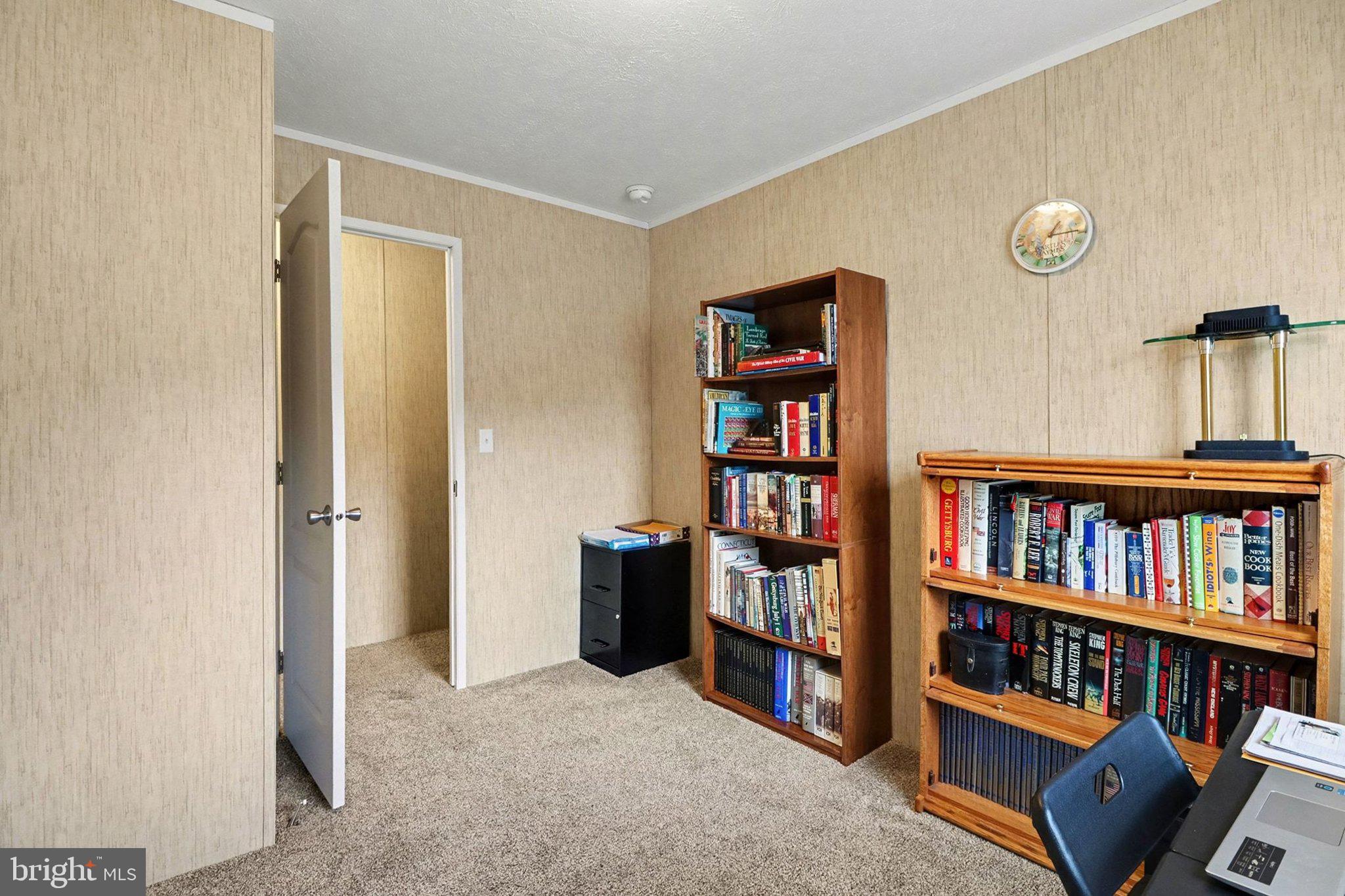 REGENCY SOUTH - Residential