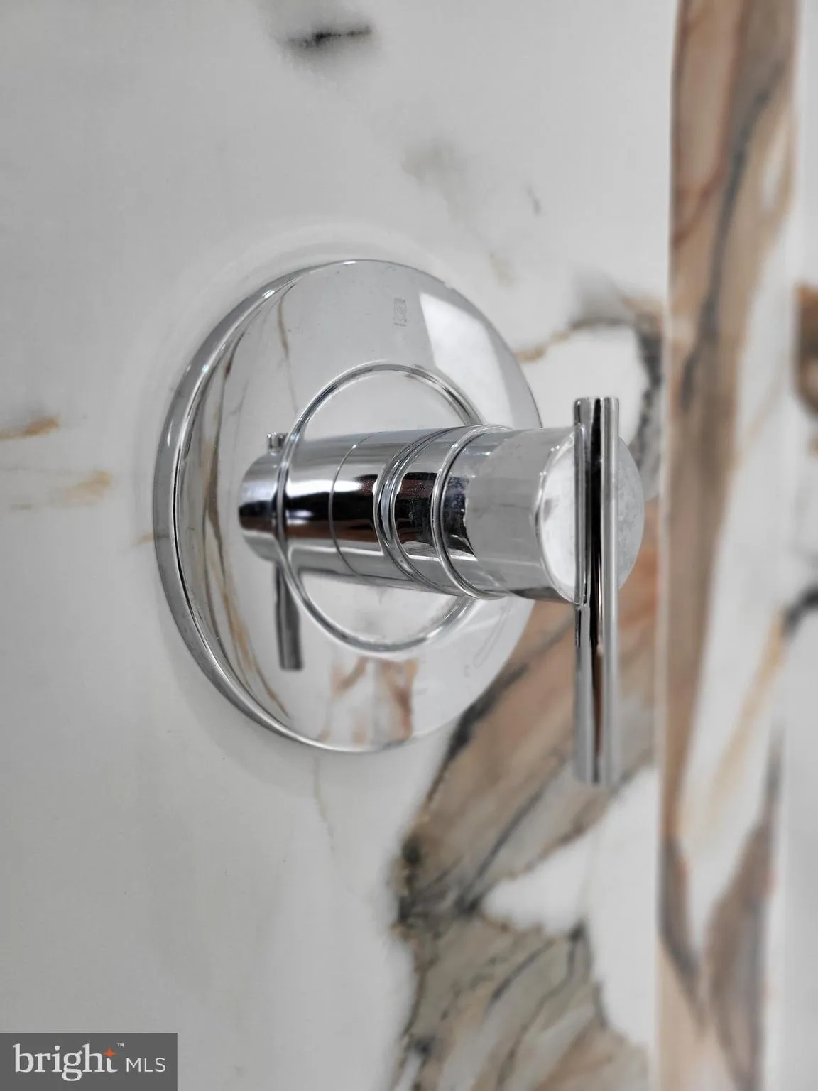 Reading, Pennsylvania 19601, United States, 4 Bedrooms Bedrooms, ,2 BathroomsBathrooms,Residential,Active,221662