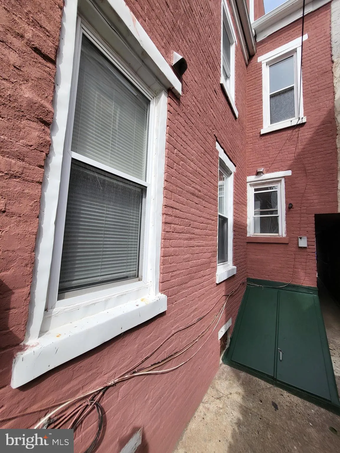 Reading, Pennsylvania 19601, United States, 4 Bedrooms Bedrooms, ,2 BathroomsBathrooms,Residential,Active,221662