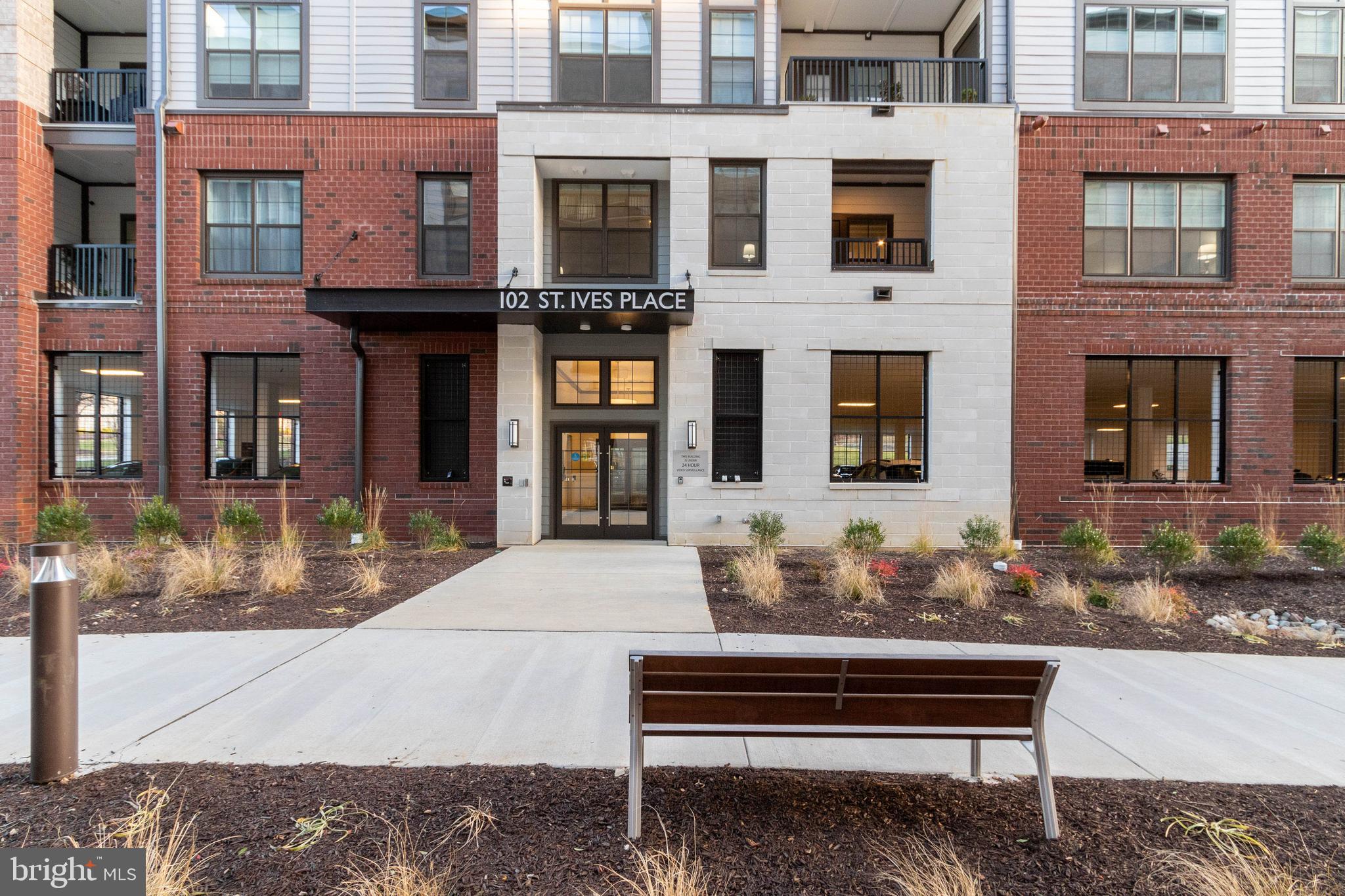 THE FLATS AT NATIONAL HARBOR - Residential Lease