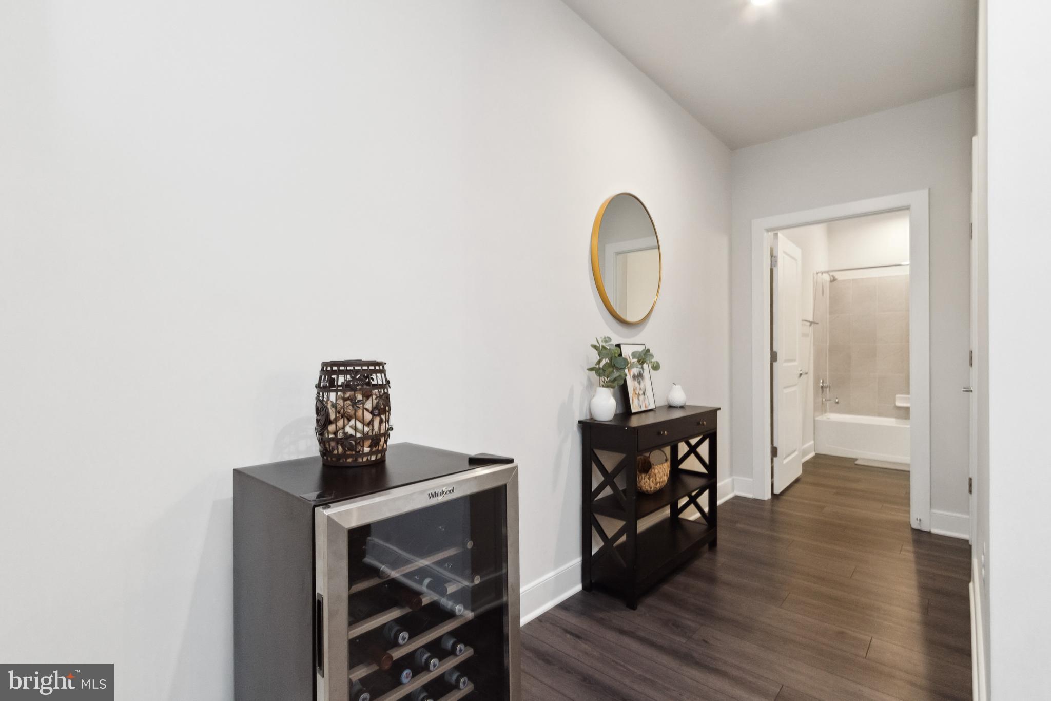 THE FLATS AT NATIONAL HARBOR - Residential Lease