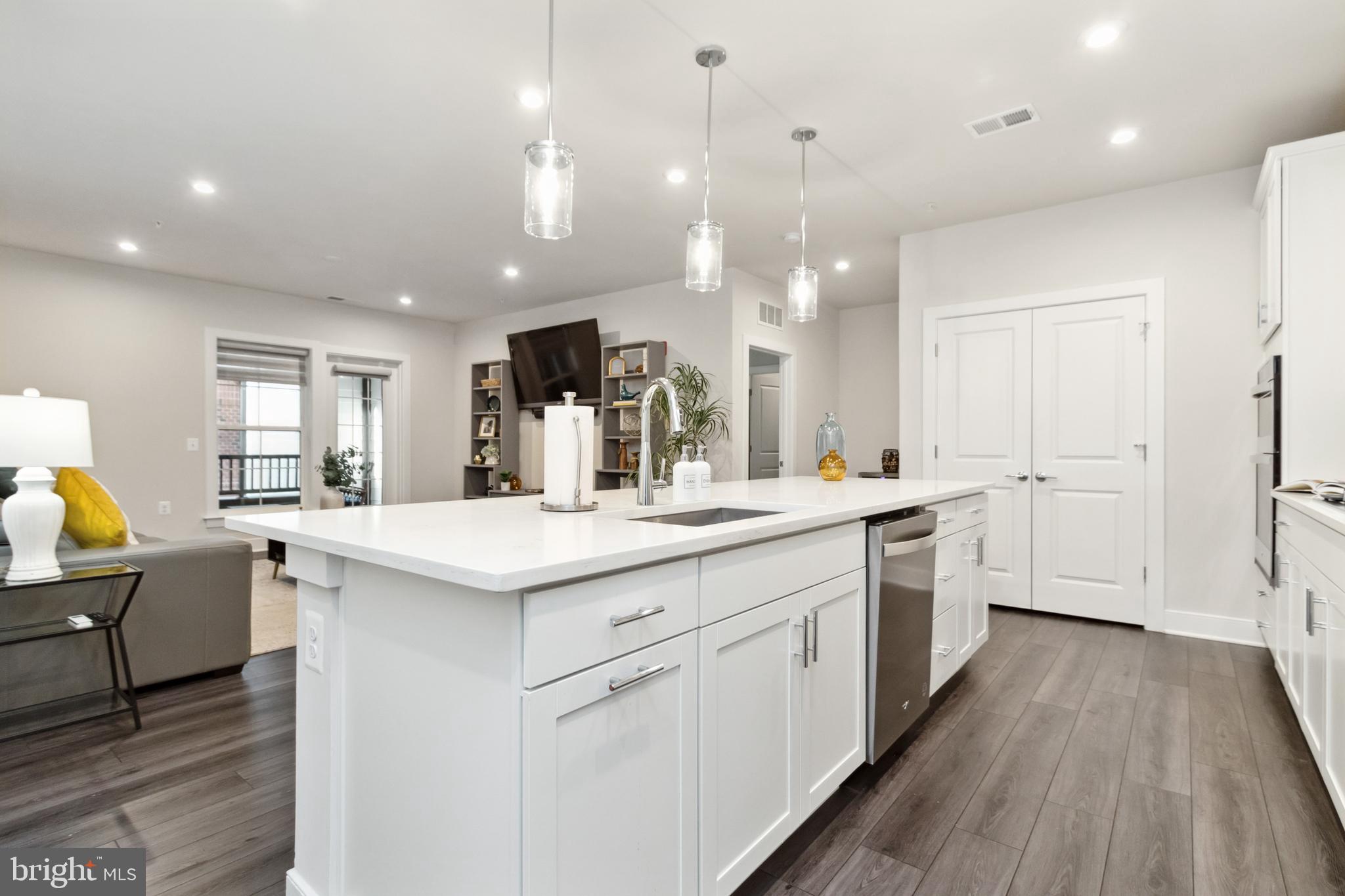 THE FLATS AT NATIONAL HARBOR - Residential Lease