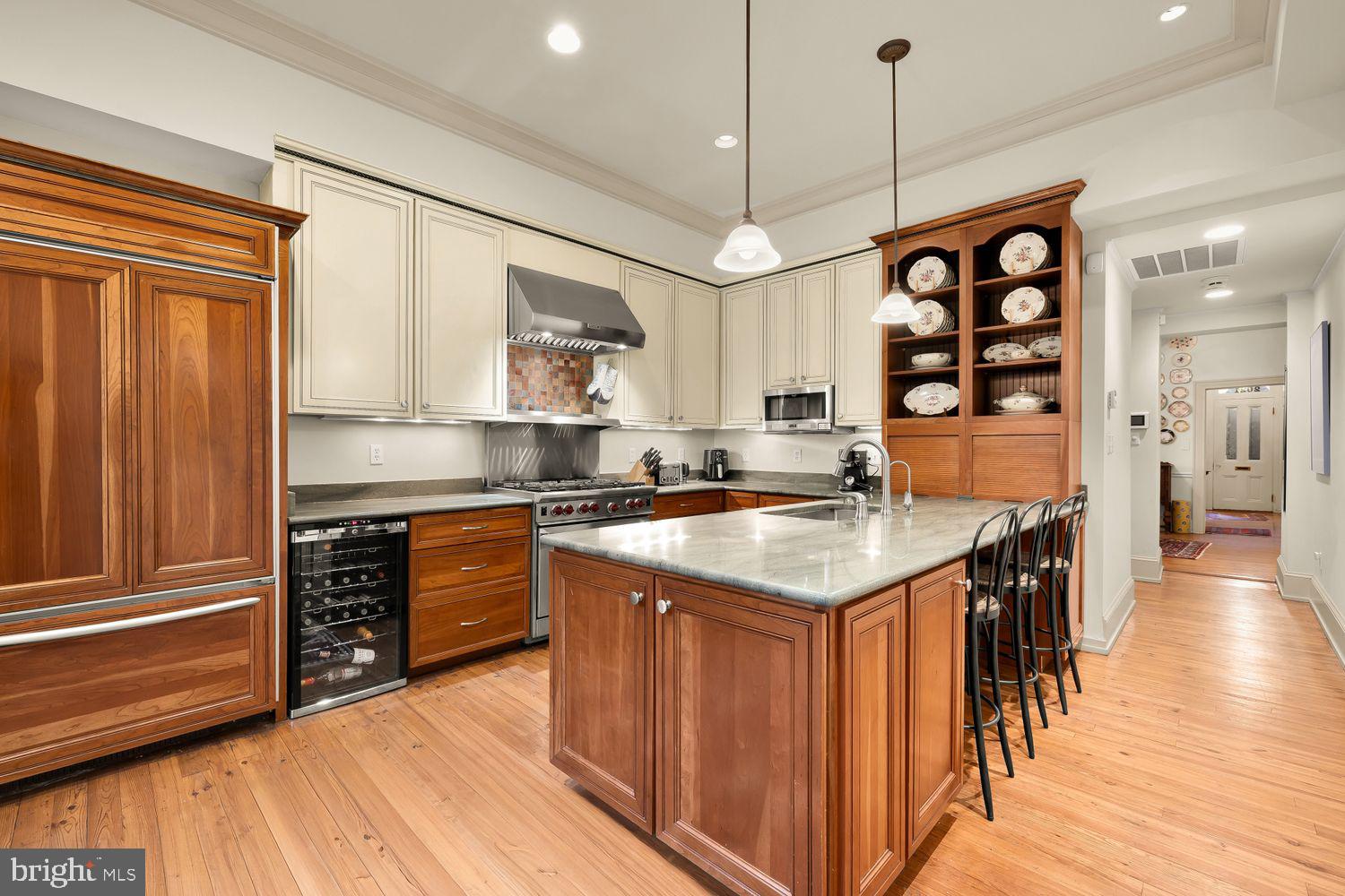 DUPONT CIRCLE - Residential