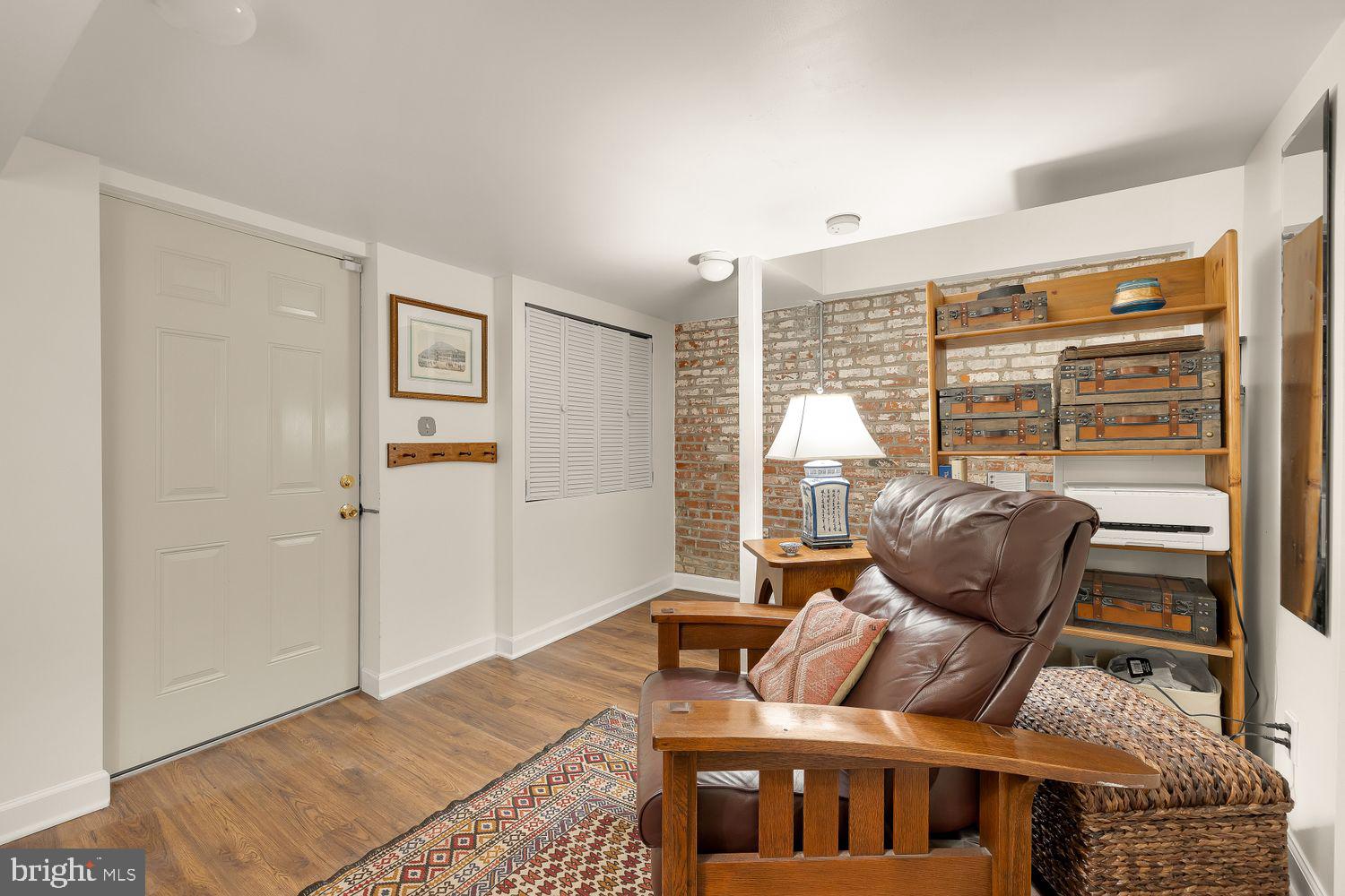 DUPONT CIRCLE - Residential