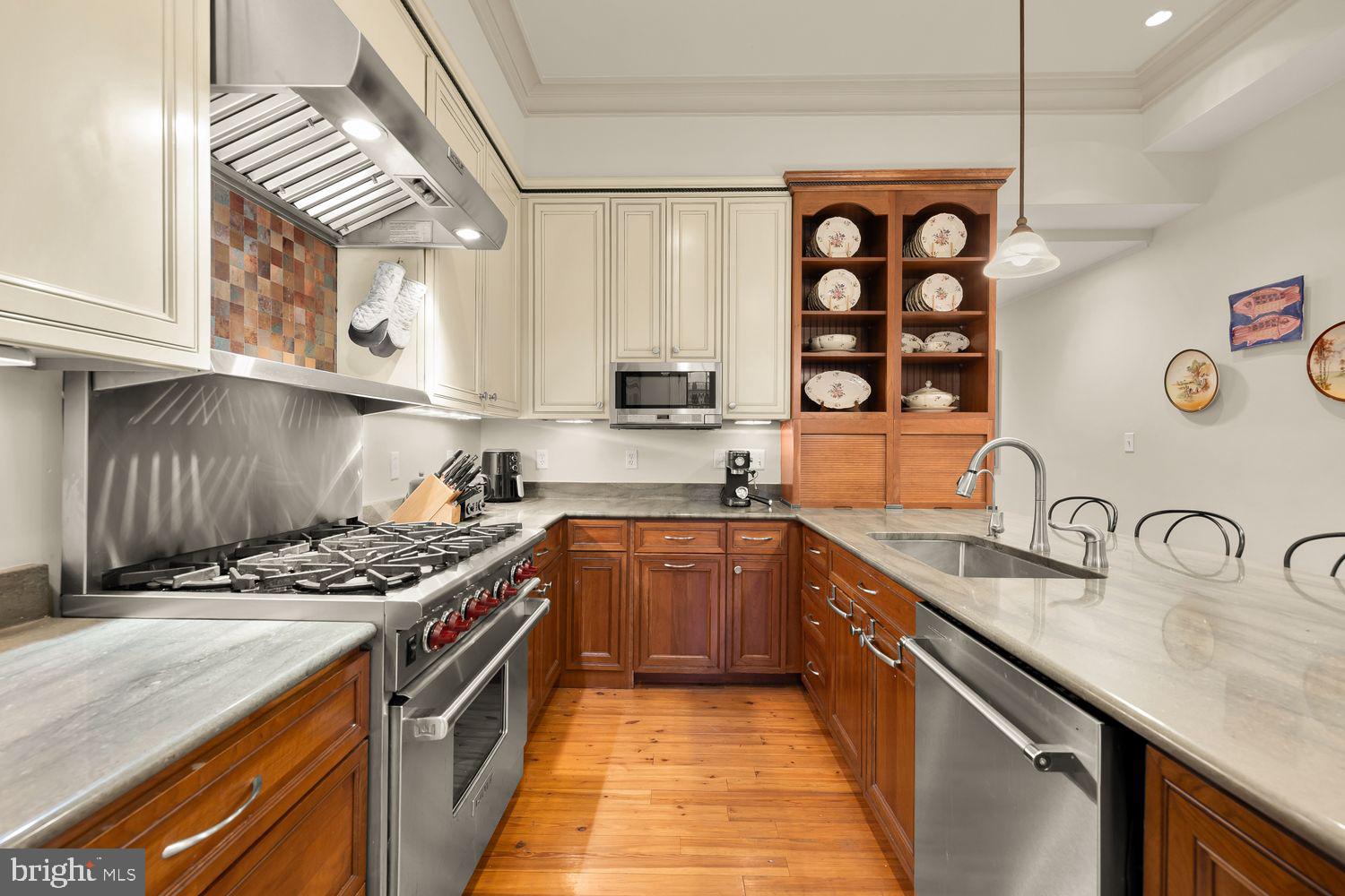 DUPONT CIRCLE - Residential