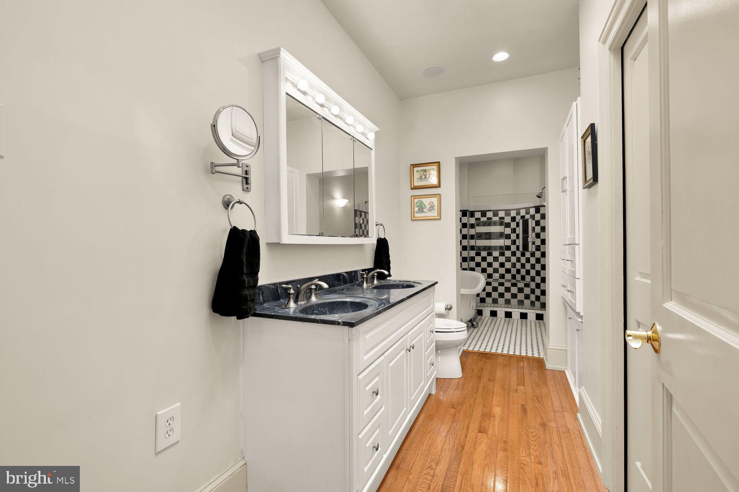 DUPONT CIRCLE - Residential