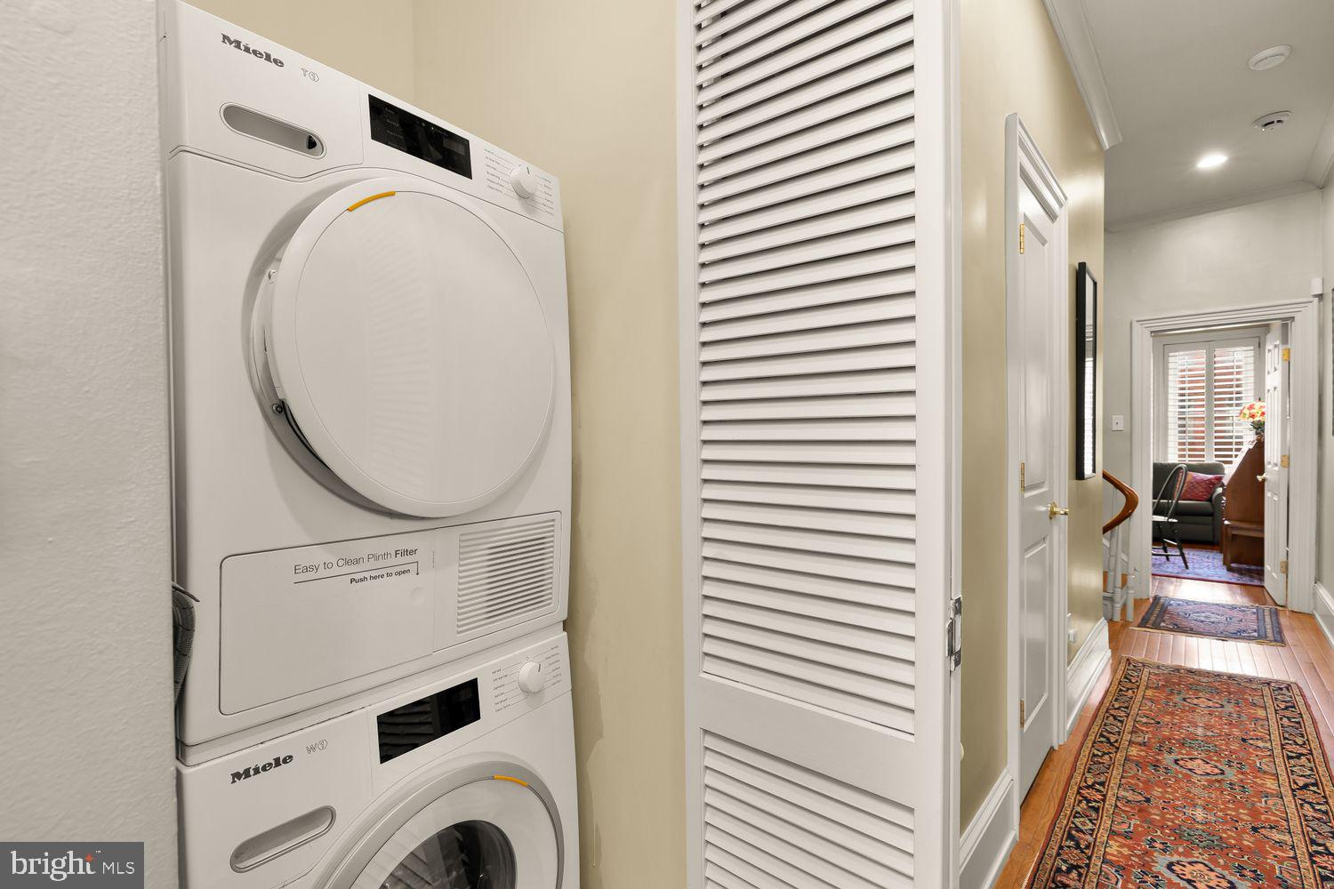 DUPONT CIRCLE - Residential