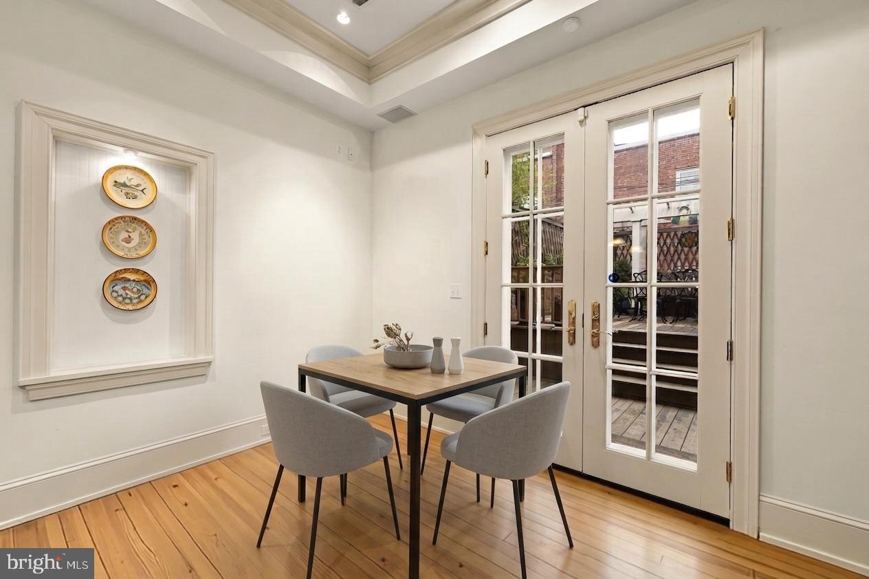 DUPONT CIRCLE - Residential