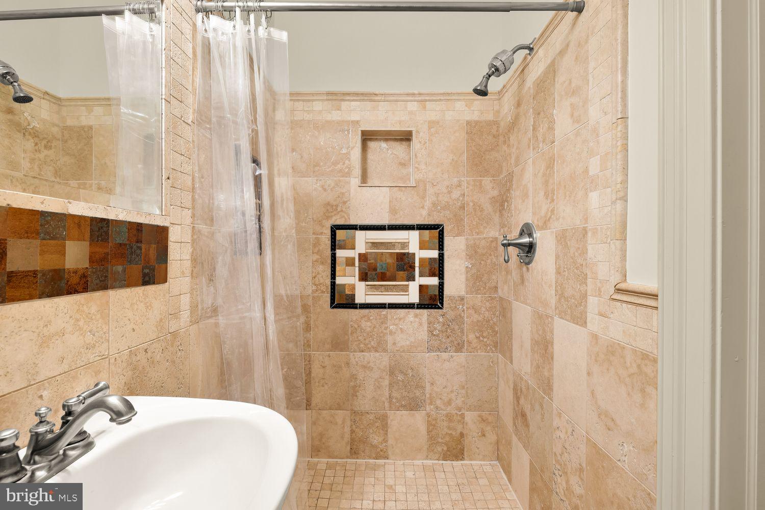 DUPONT CIRCLE - Residential