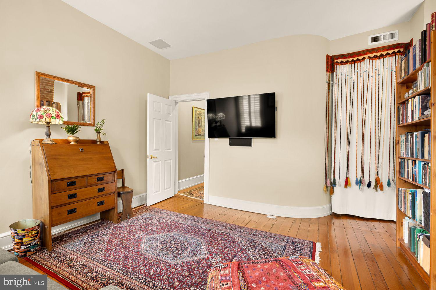 DUPONT CIRCLE - Residential