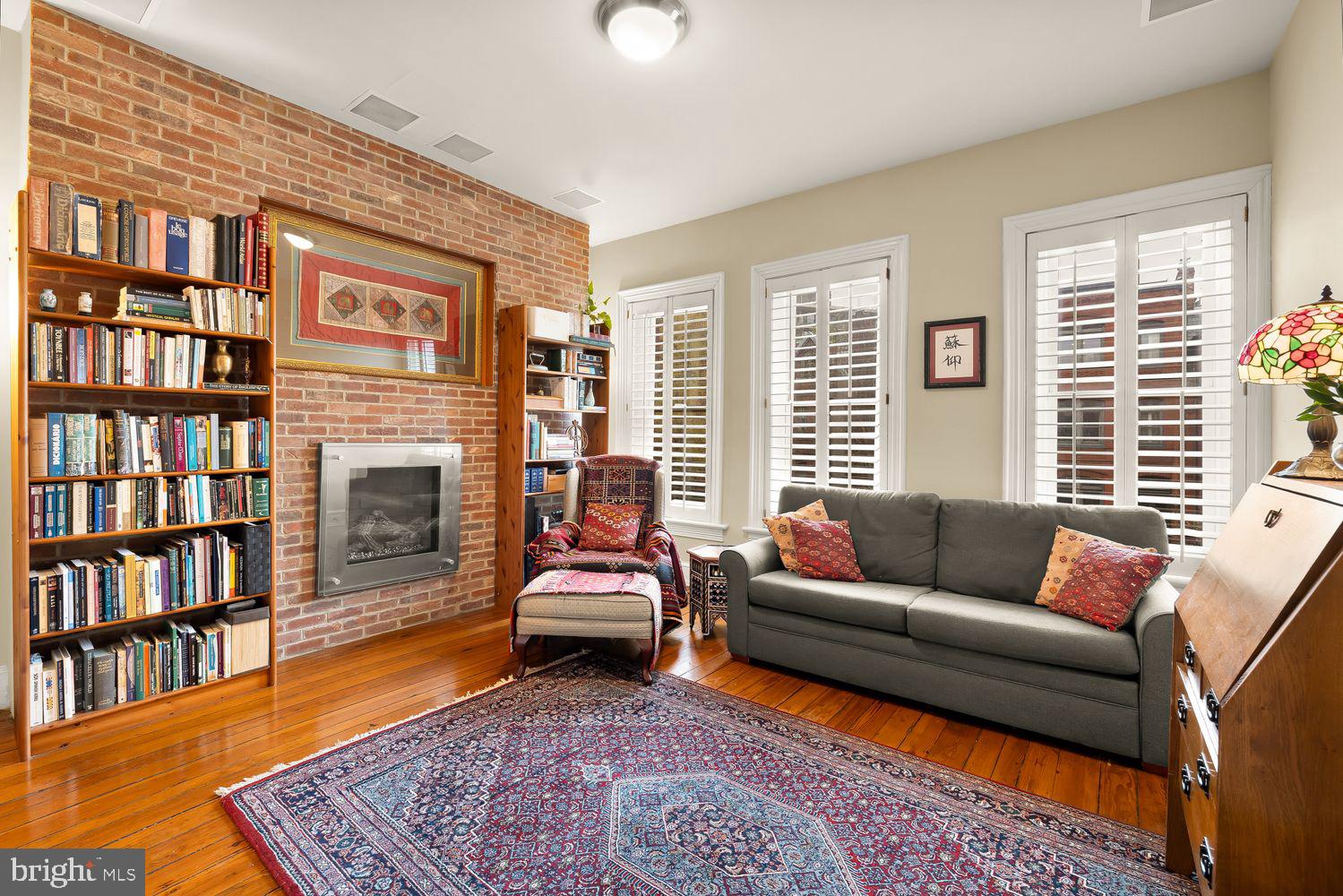 DUPONT CIRCLE - Residential