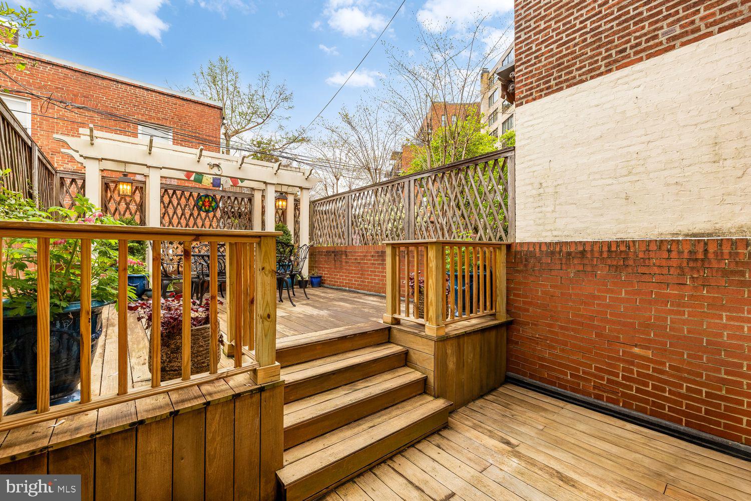 DUPONT CIRCLE - Residential