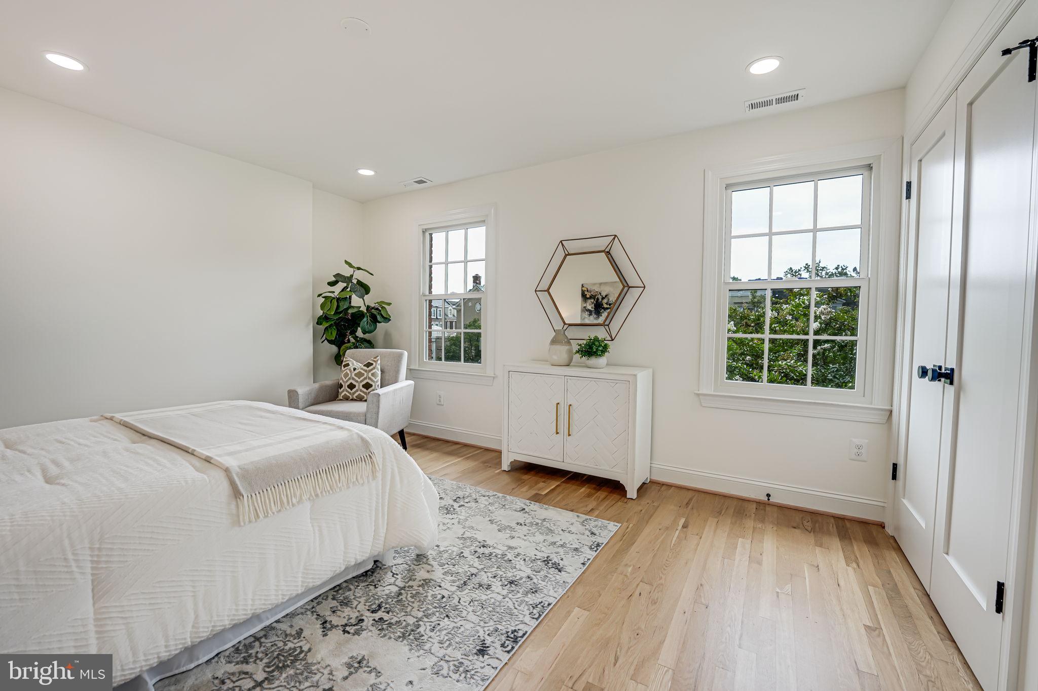 POMMANDER WALK - Residential