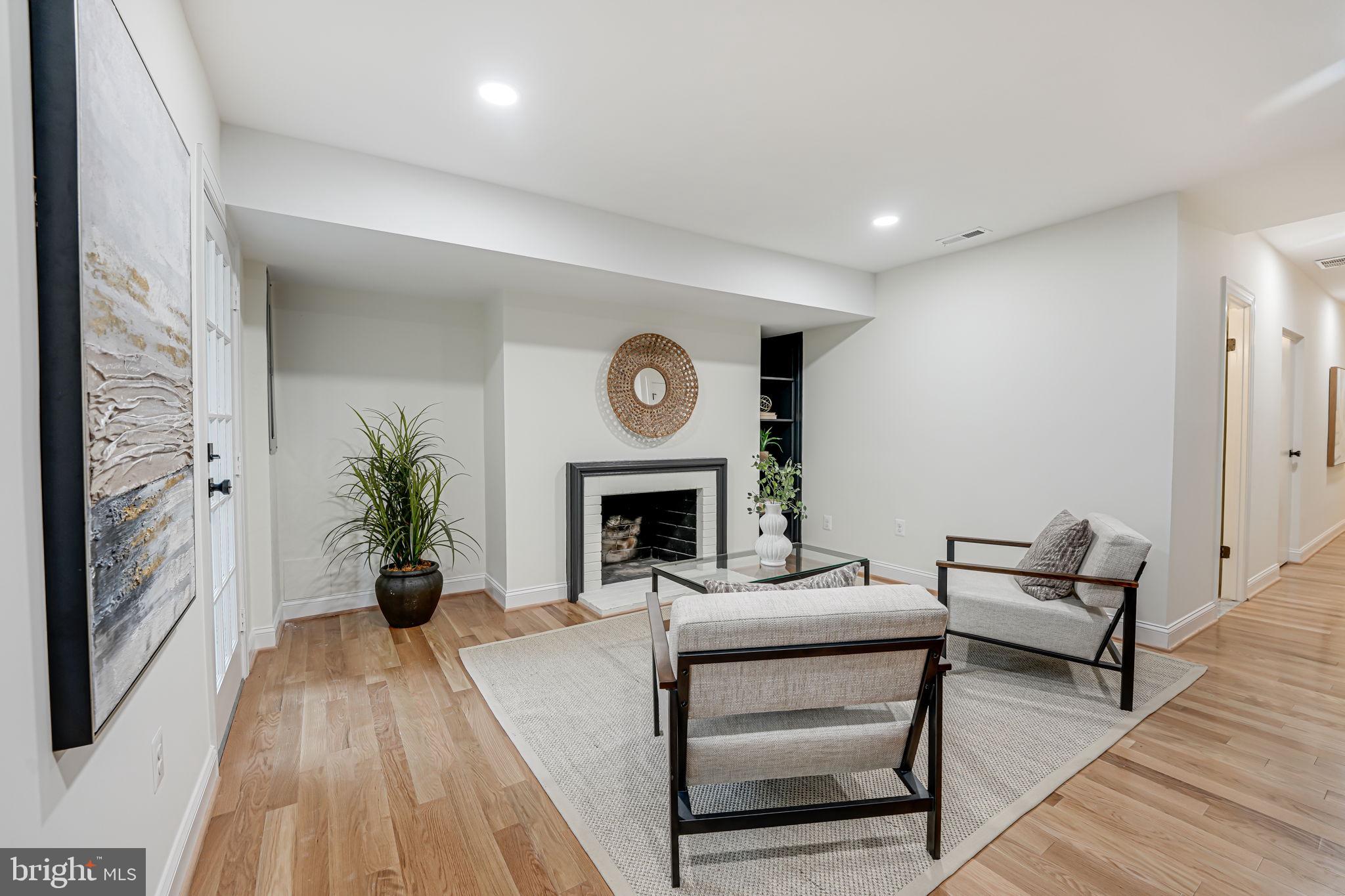 POMMANDER WALK - Residential