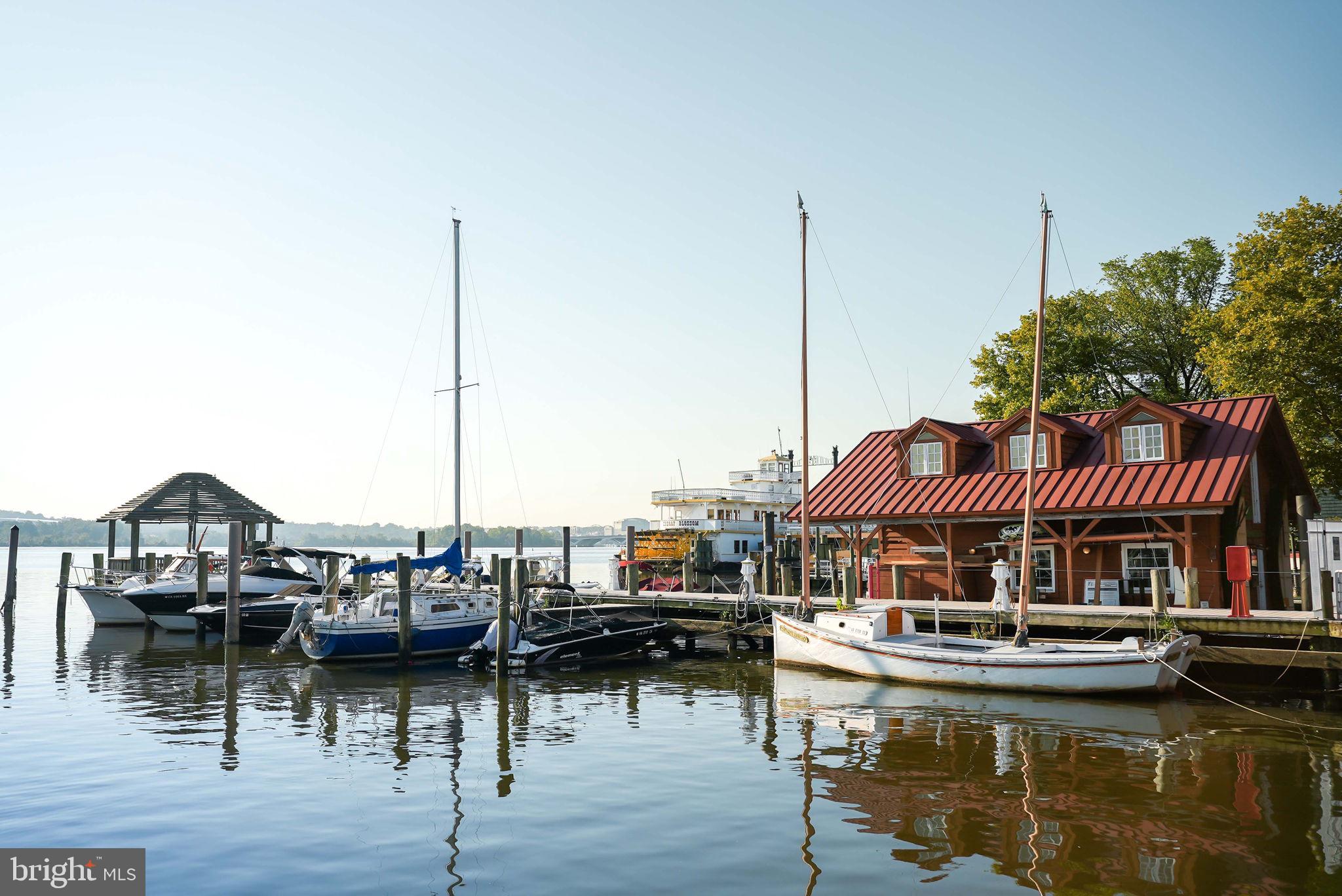 POMMANDER WALK - Residential