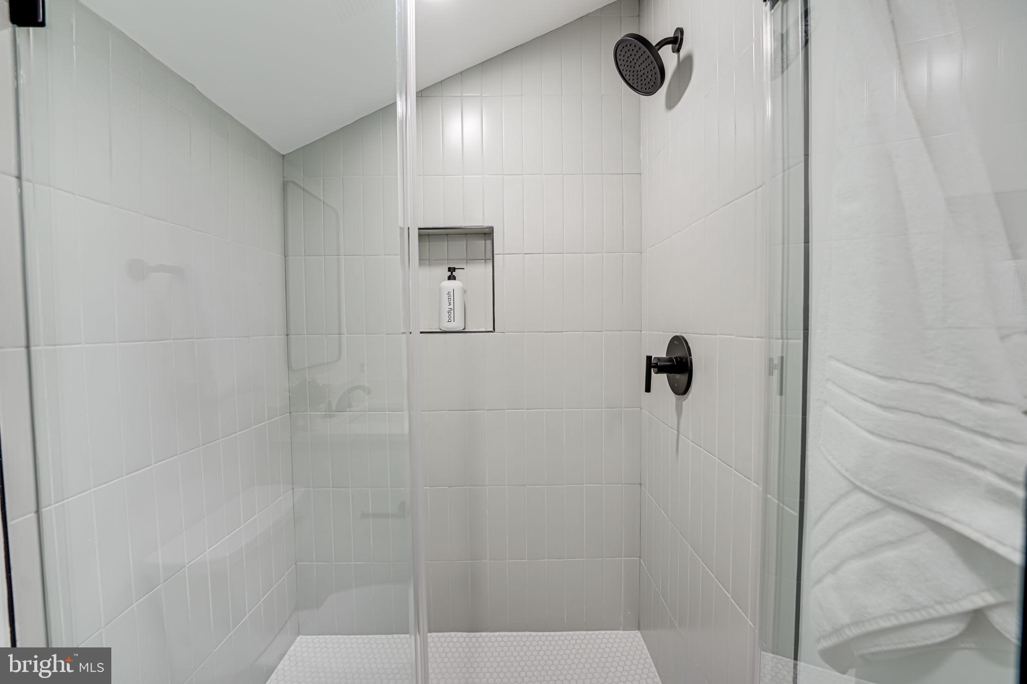 POMMANDER WALK - Residential