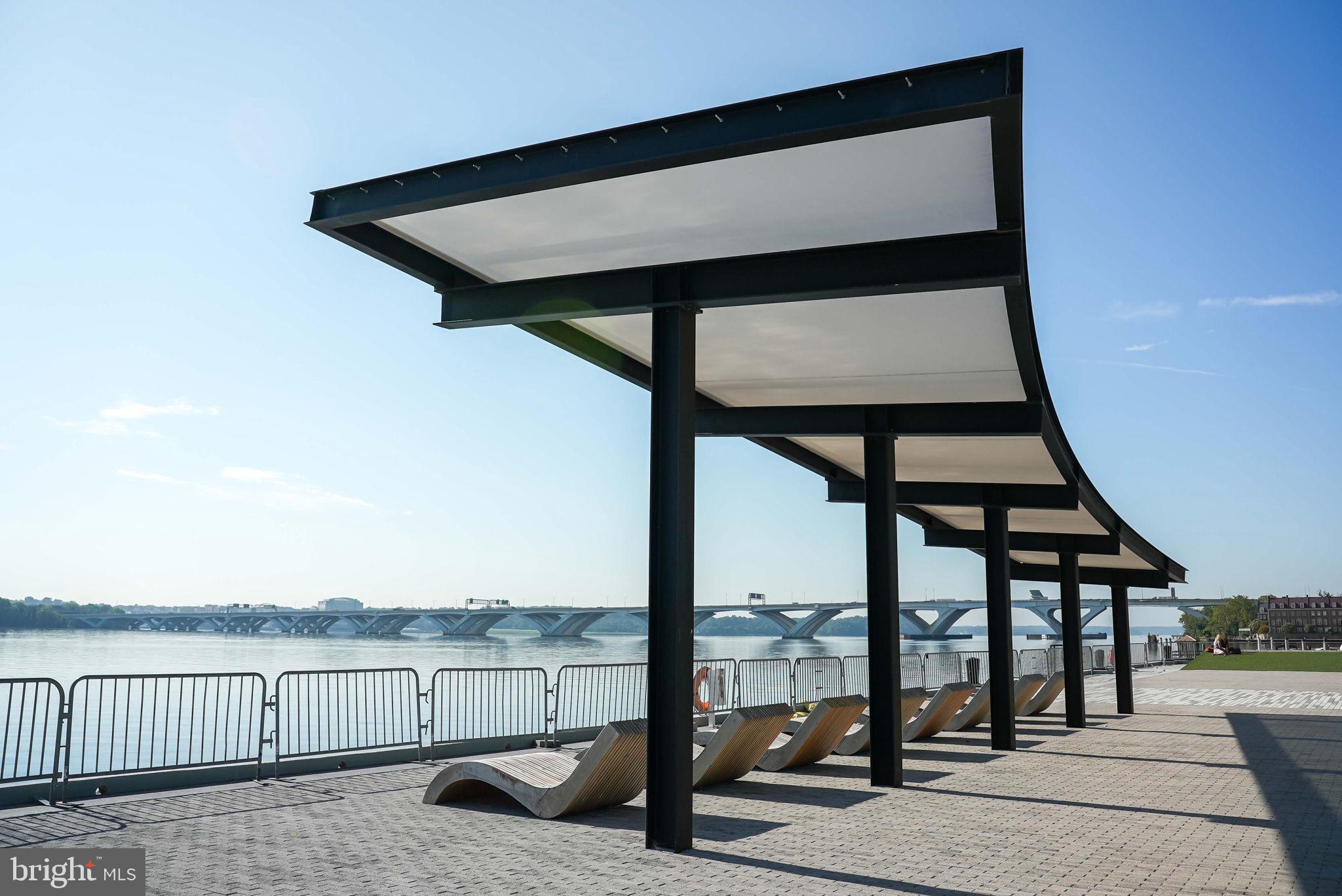 POMMANDER WALK - Residential