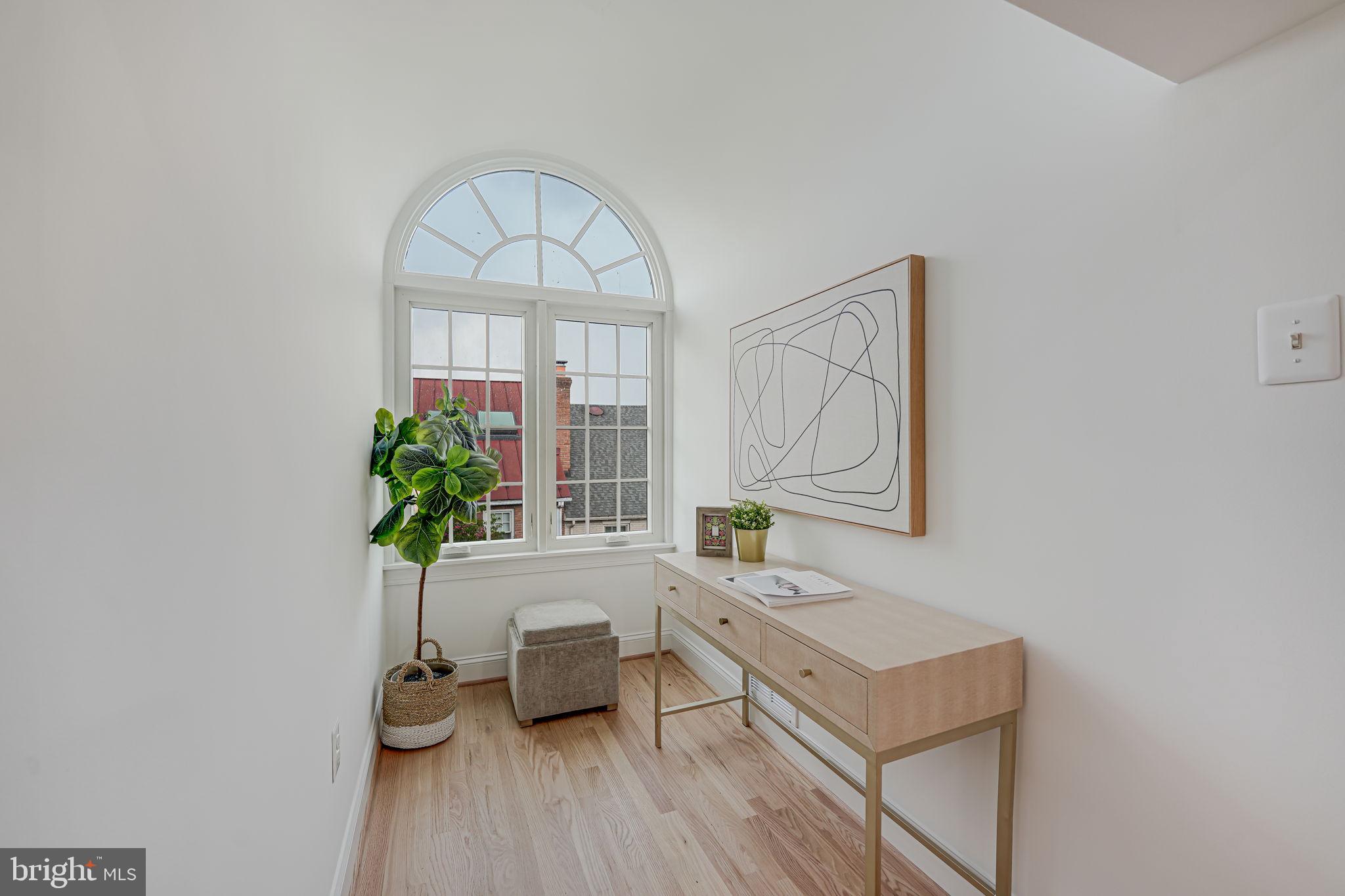 POMMANDER WALK - Residential