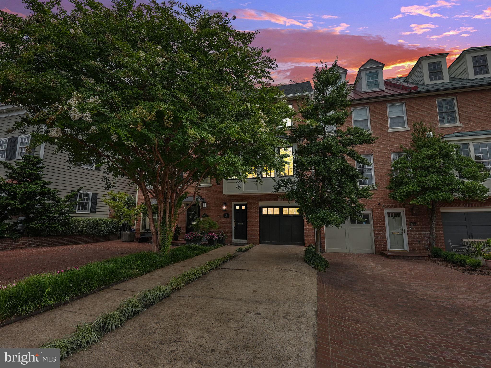 POMMANDER WALK - Residential