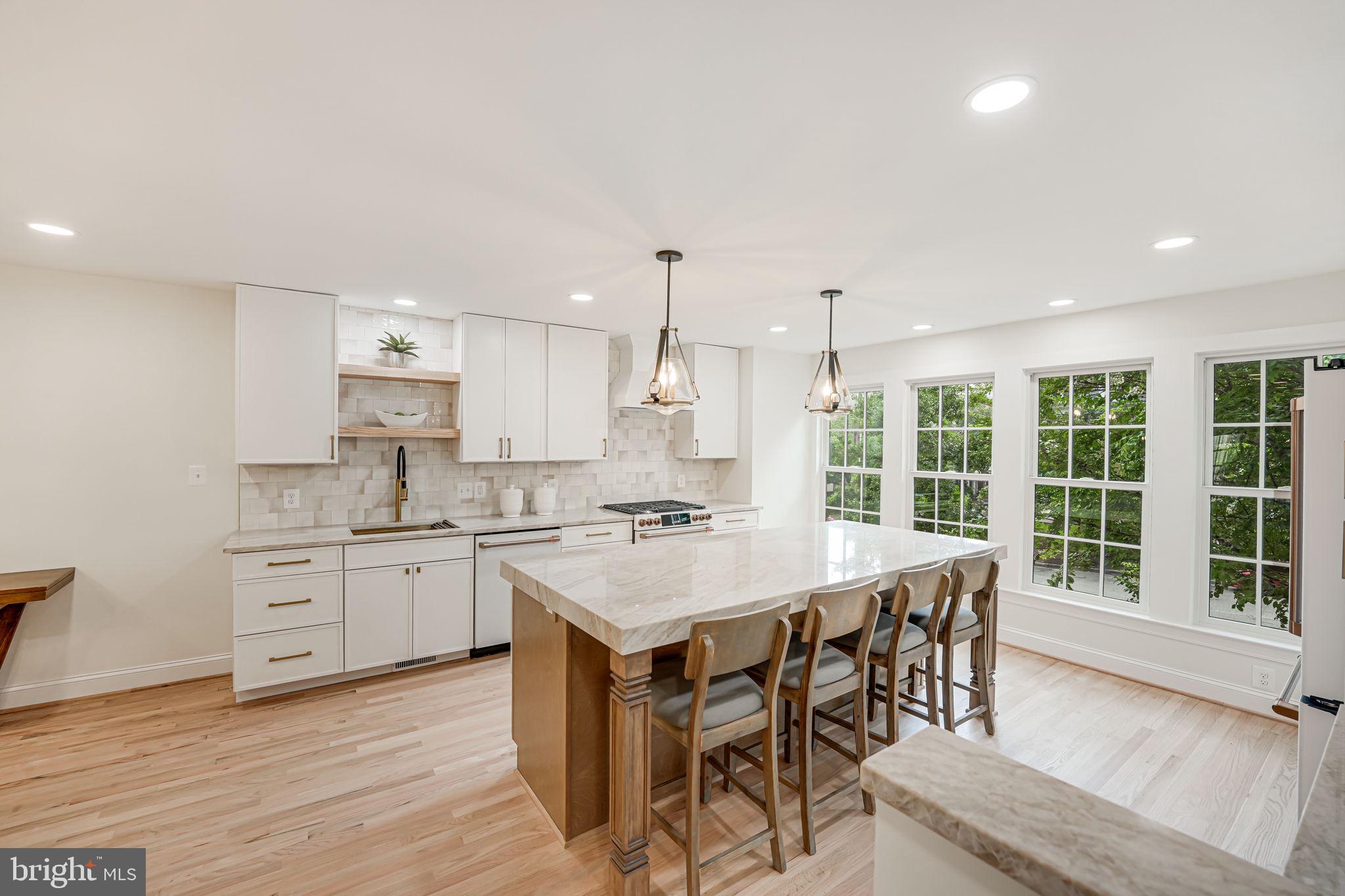 POMMANDER WALK - Residential