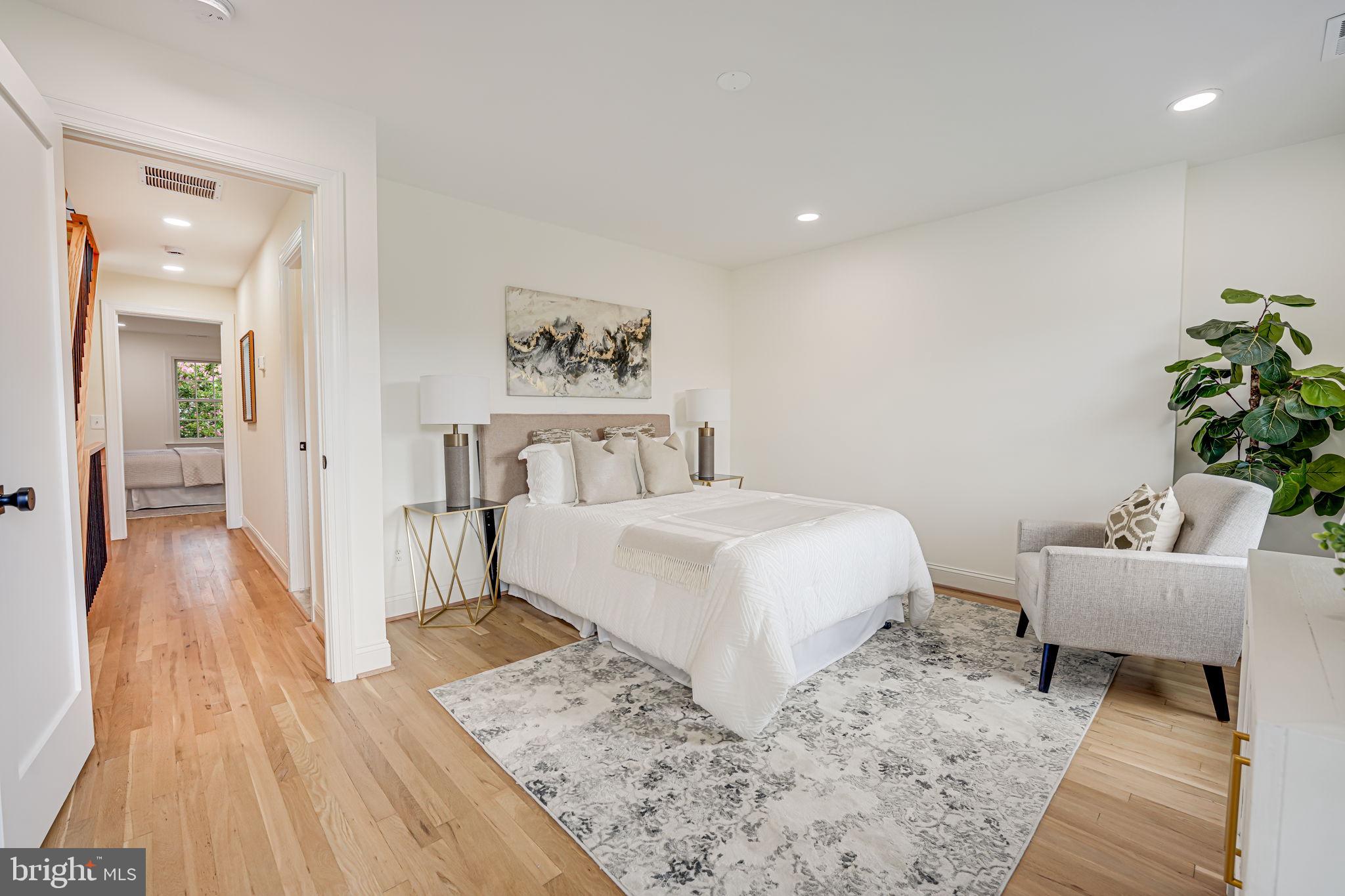 POMMANDER WALK - Residential