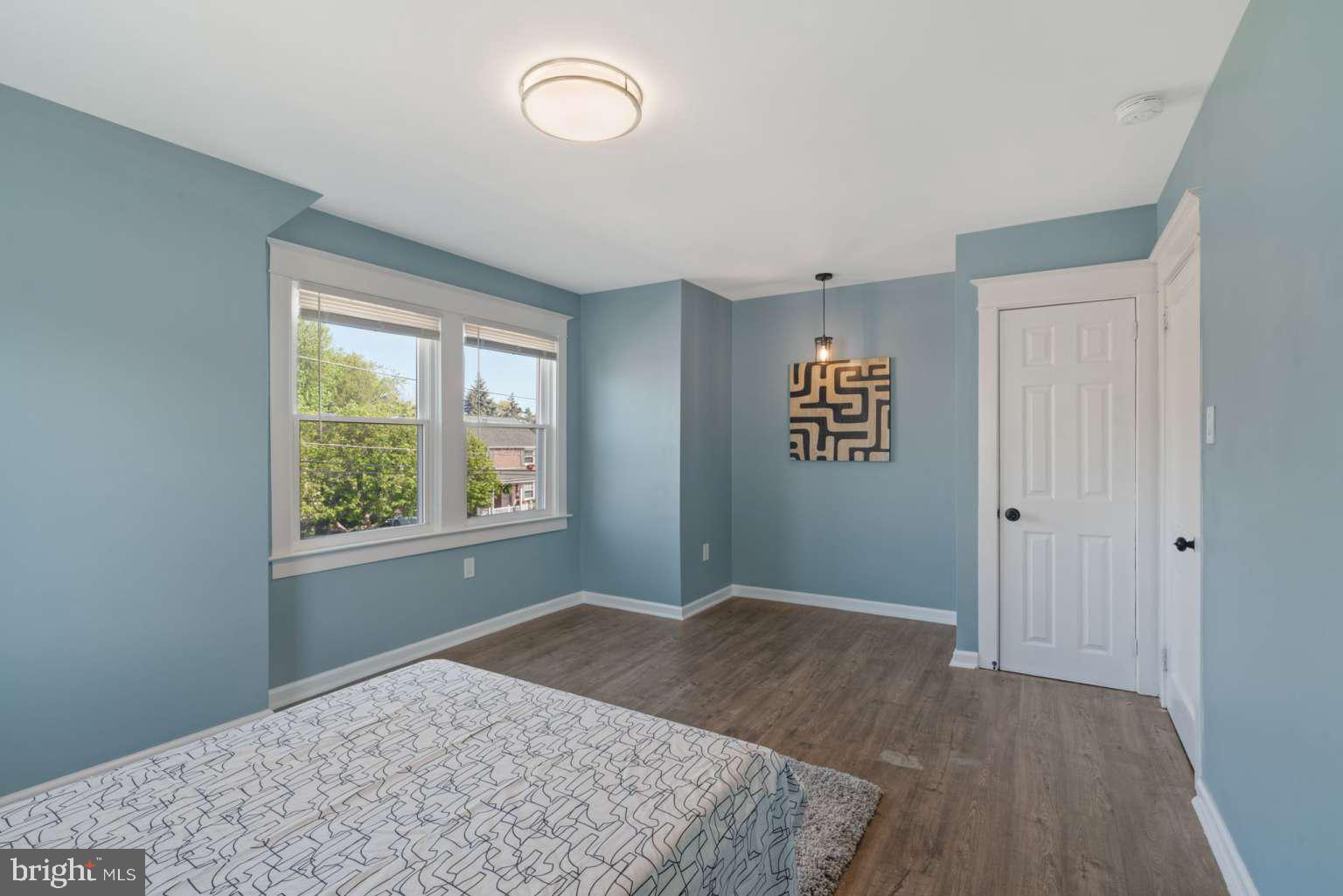 OAKMONT - Residential