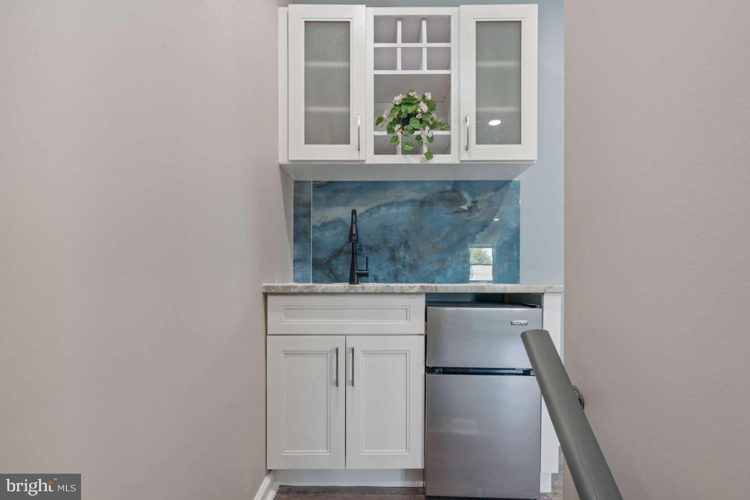 OAKMONT - Residential