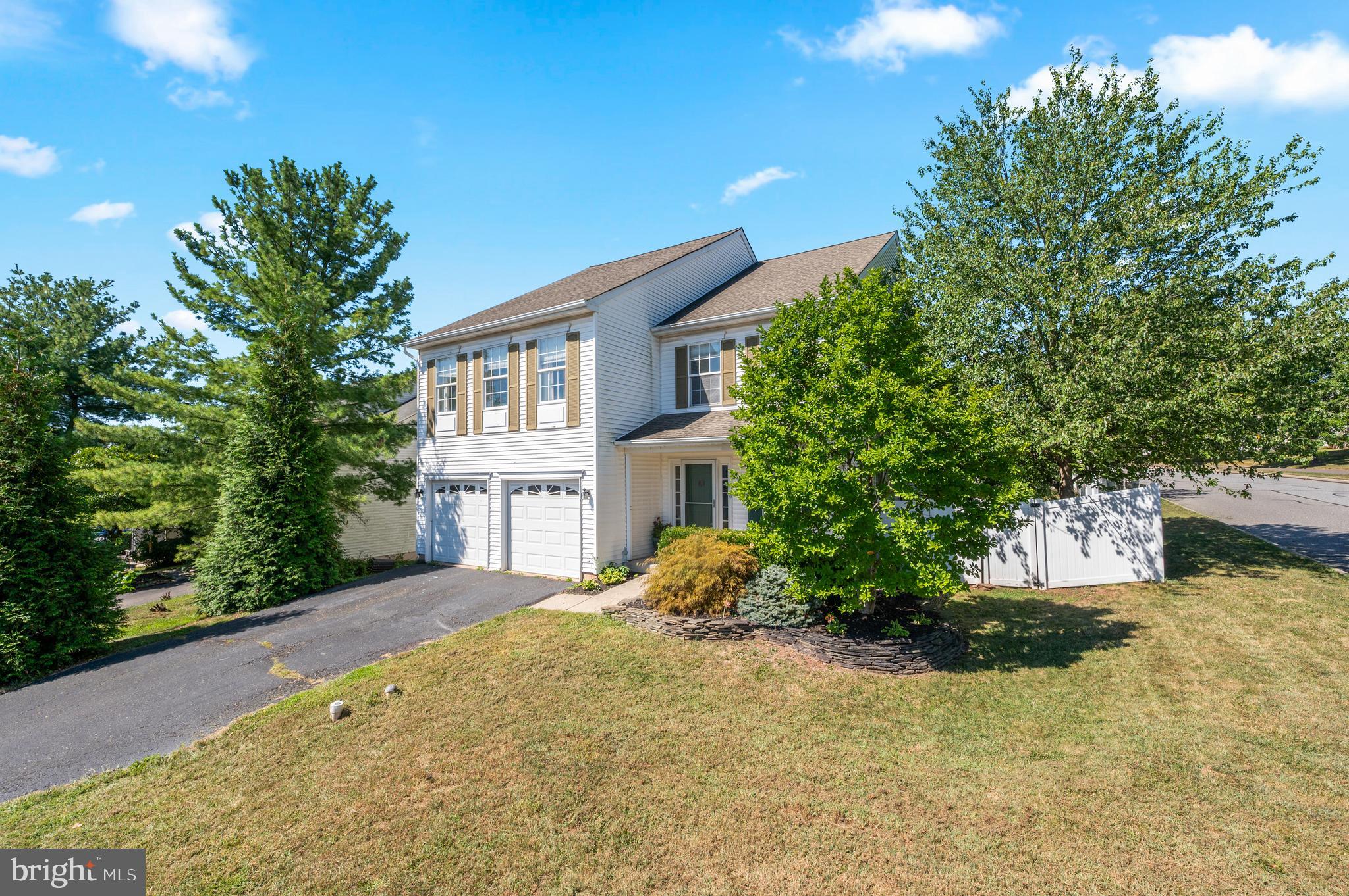 939 HAMILTON ROAD