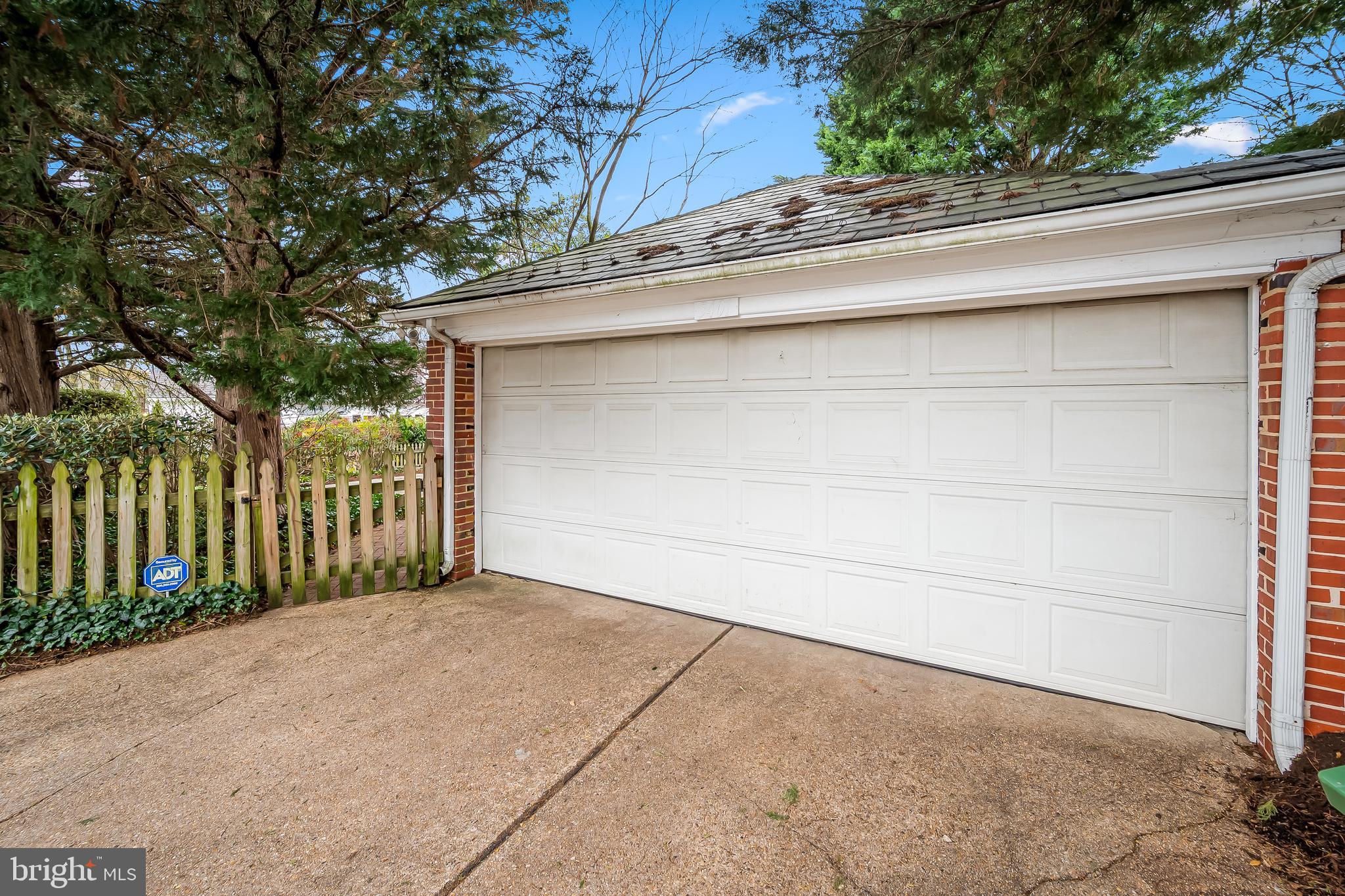 GREATER HOMELAND HISTORIC DISTRICT - Residential