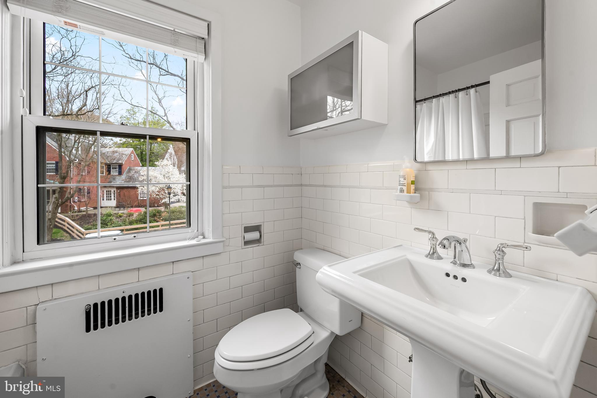 GREATER HOMELAND HISTORIC DISTRICT - Residential