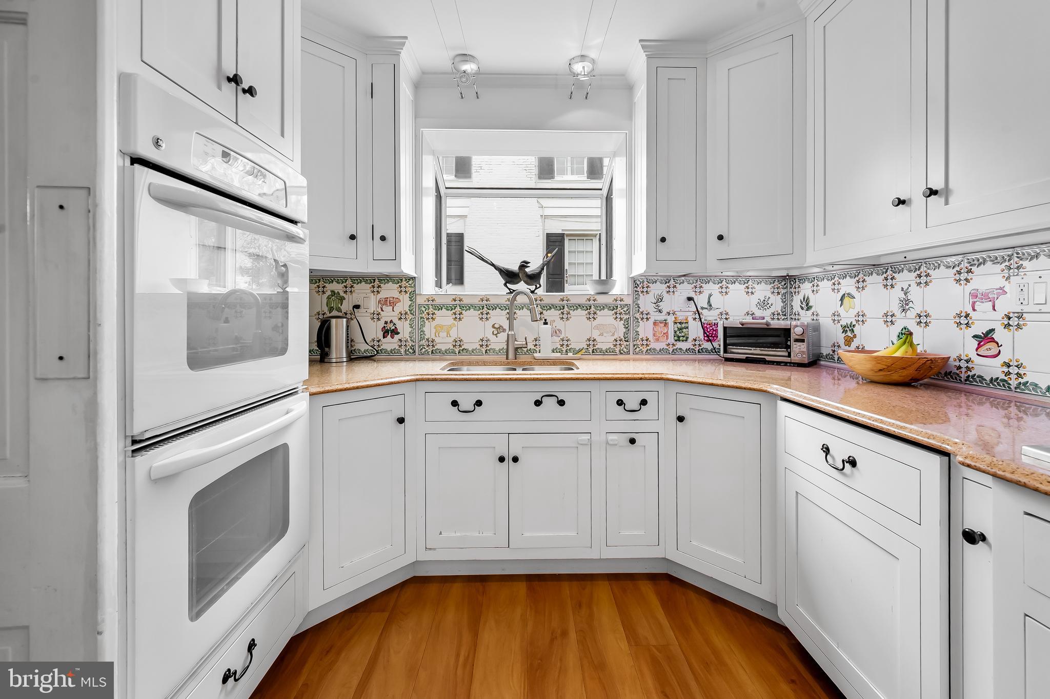 GREATER HOMELAND HISTORIC DISTRICT - Residential