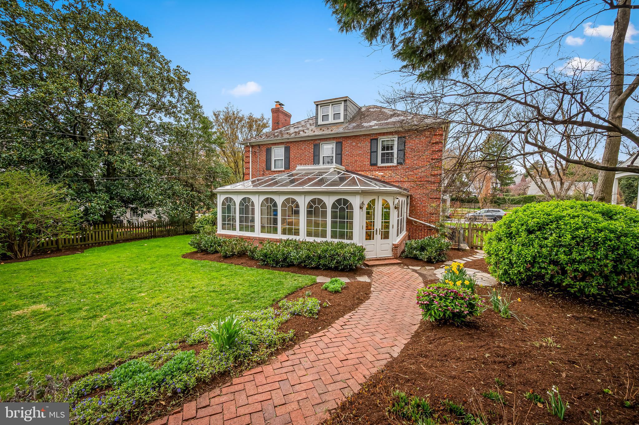 GREATER HOMELAND HISTORIC DISTRICT - Residential