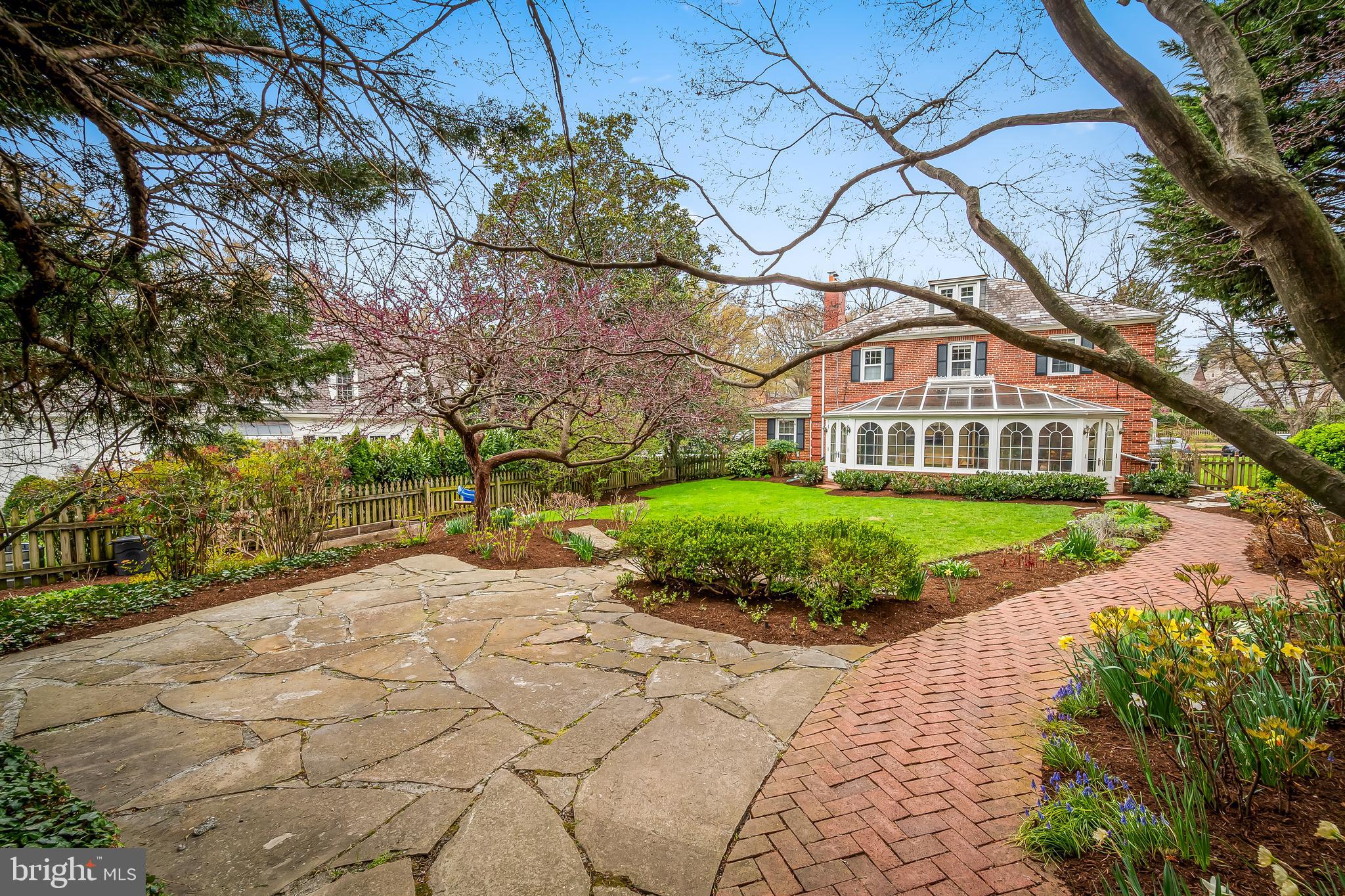 GREATER HOMELAND HISTORIC DISTRICT - Residential