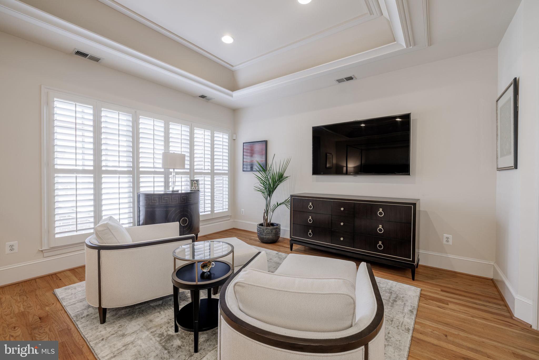 EVANS FARM - Residential