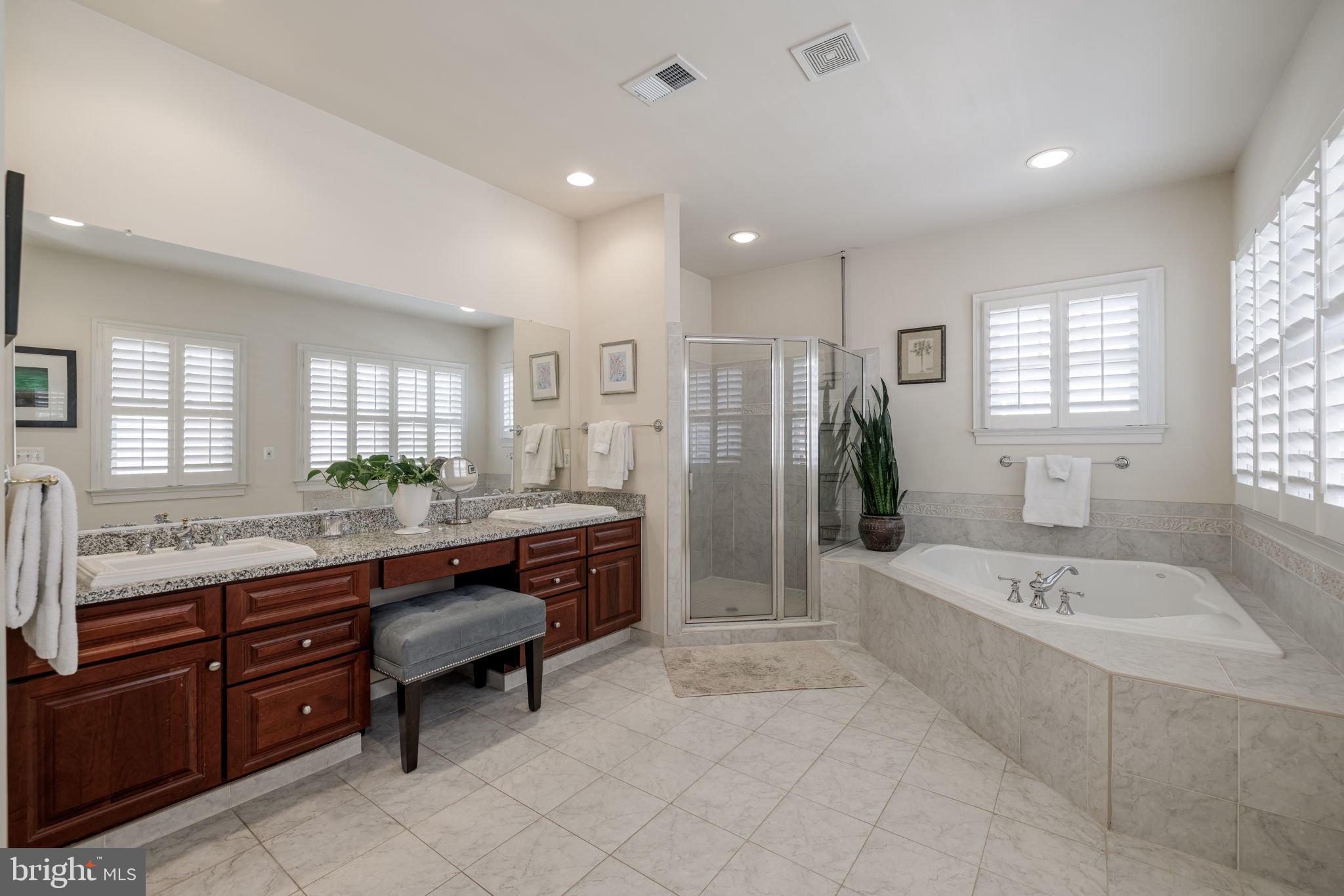 EVANS FARM - Residential