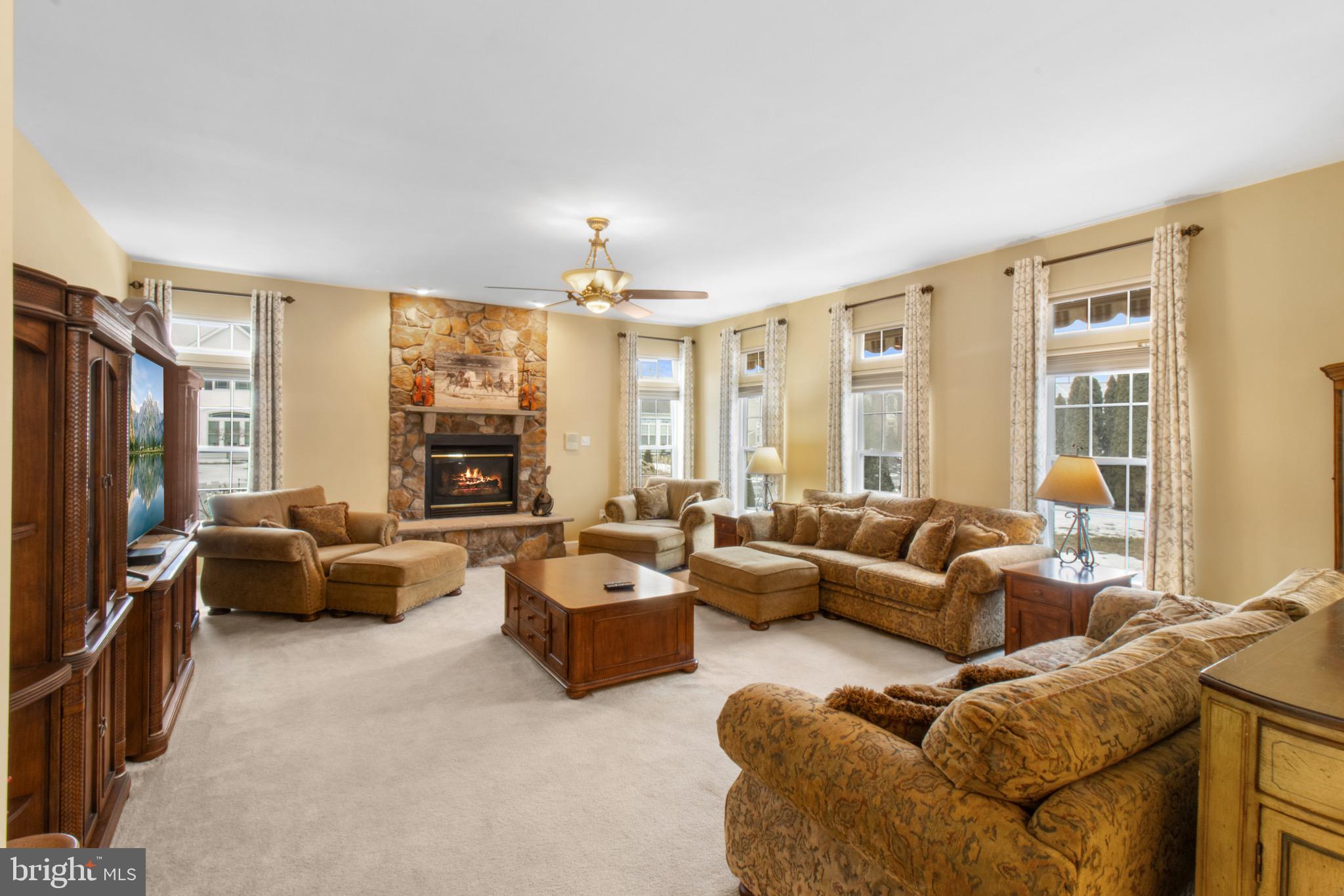 CANTWELL RIDGE - Residential